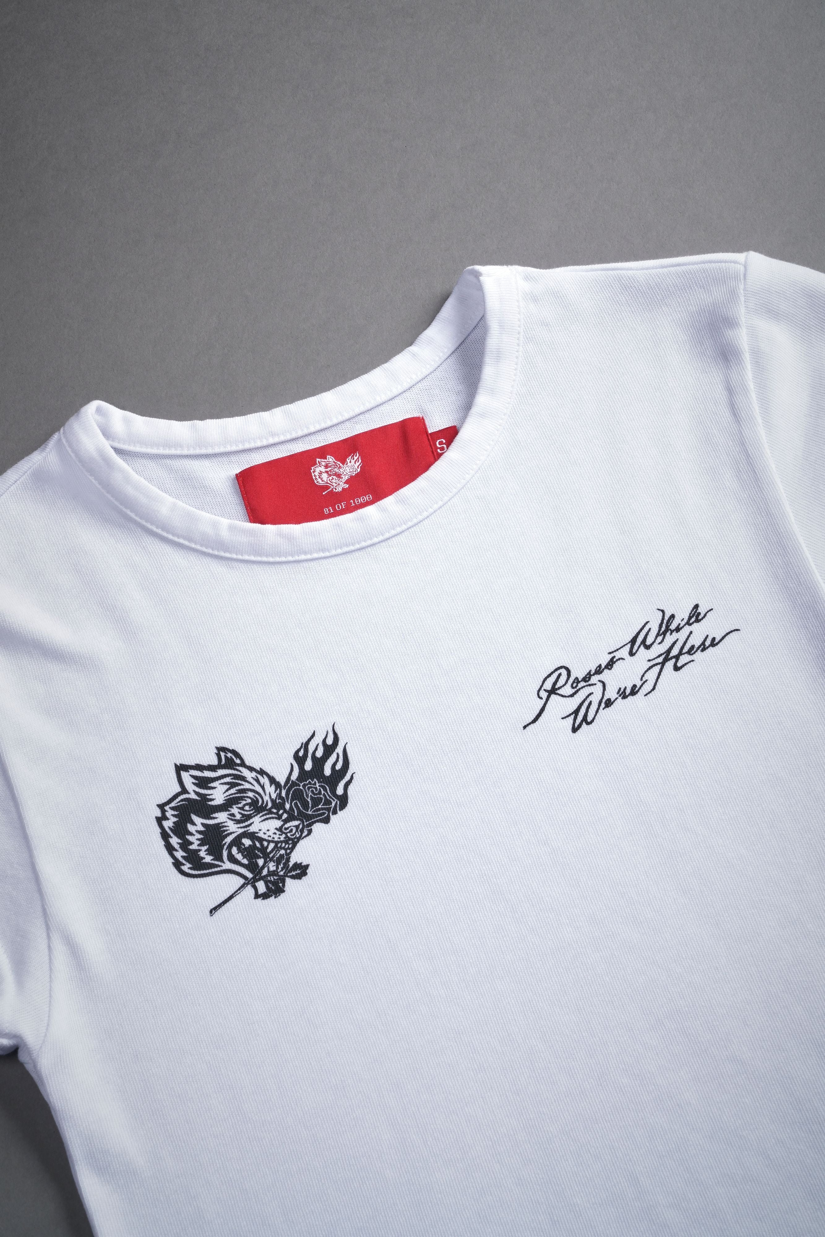 Roses While We're Here "Baby" Tee in White — imagem 8