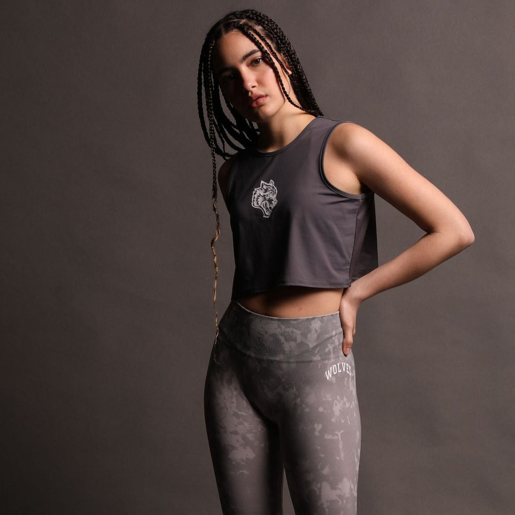 She Our Grit "Dry Wolf" Training Tank in Slate - imagem 2