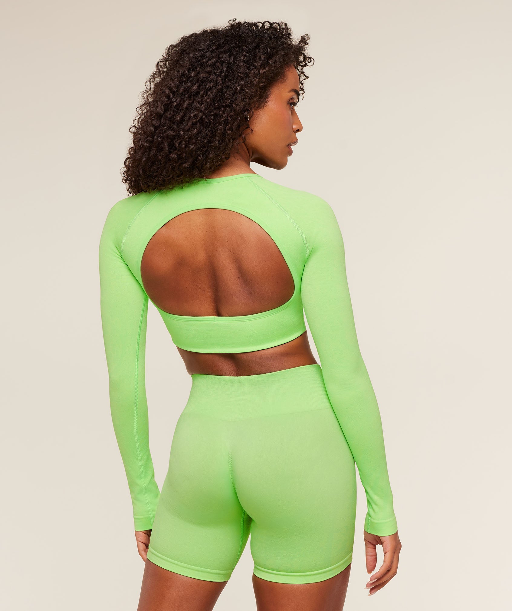 Top Gymshark Adapt Animal X Whitney Long Sleeve Crop Top