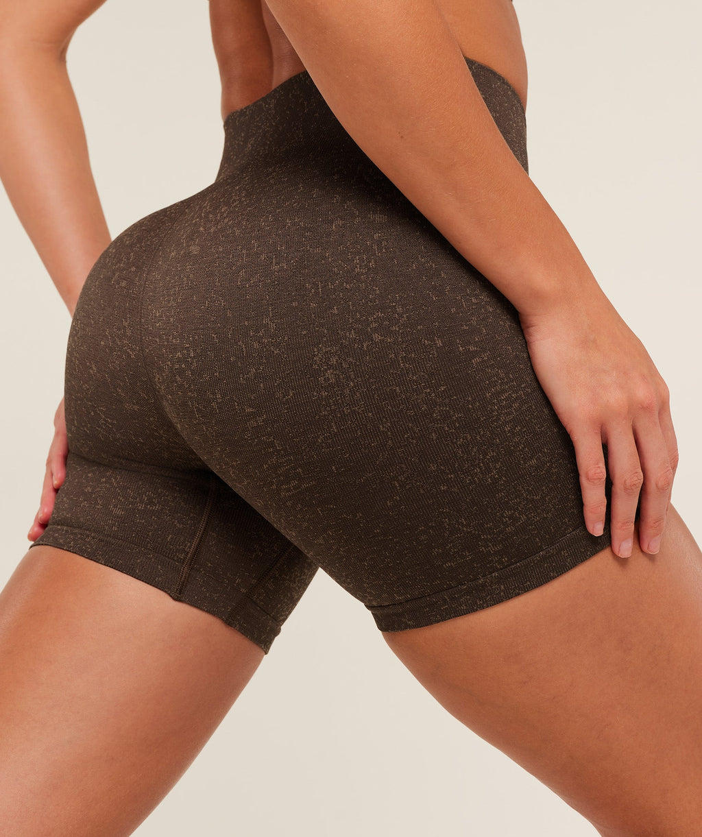 Adapt Fleck Seamless Shorts - Archive Brown/Lifestyle Brown — imagem 6