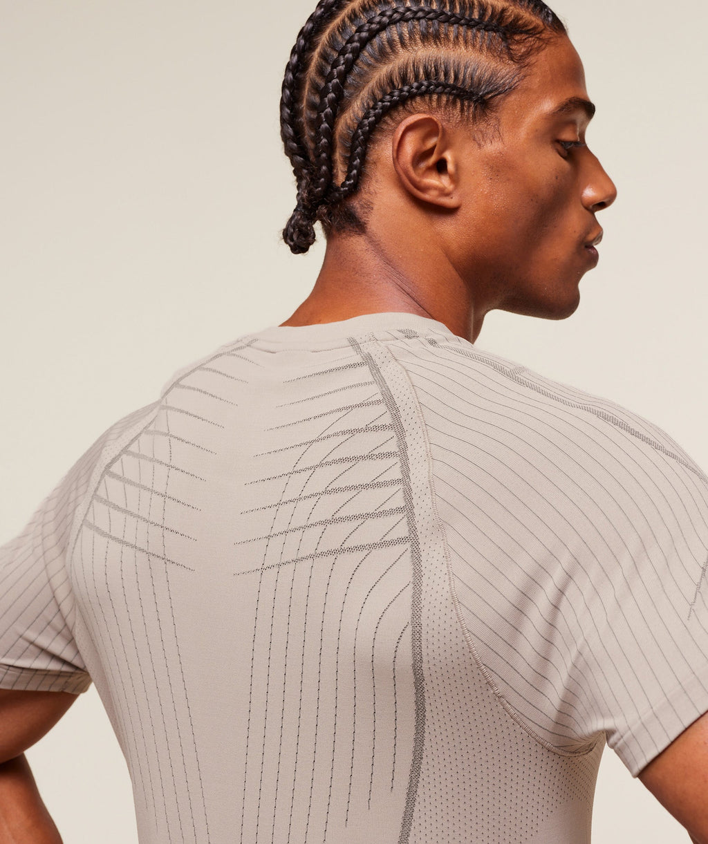 Apex Seamless T-Shirt - Mushroom Grey/Pitch Grey — imagem 5