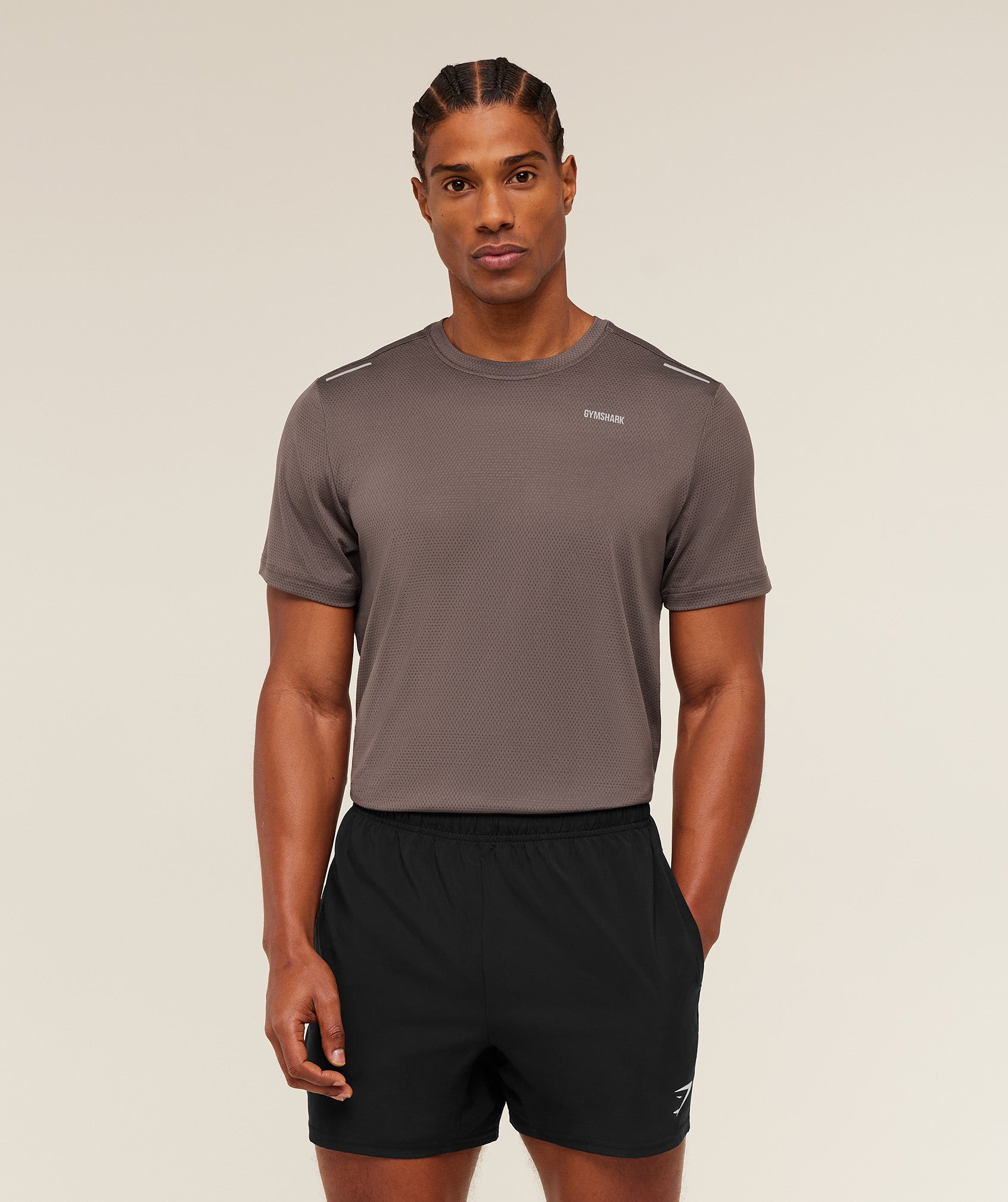 Built For More T-Shirt - Cool Brown — imagem 1