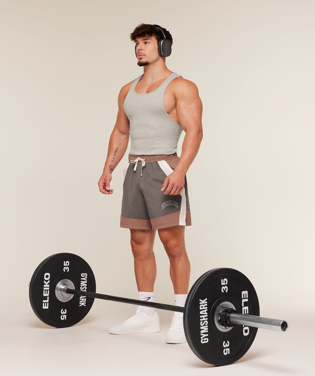 Collegiate Tech Shorts - Taupe Brown — imagem 7