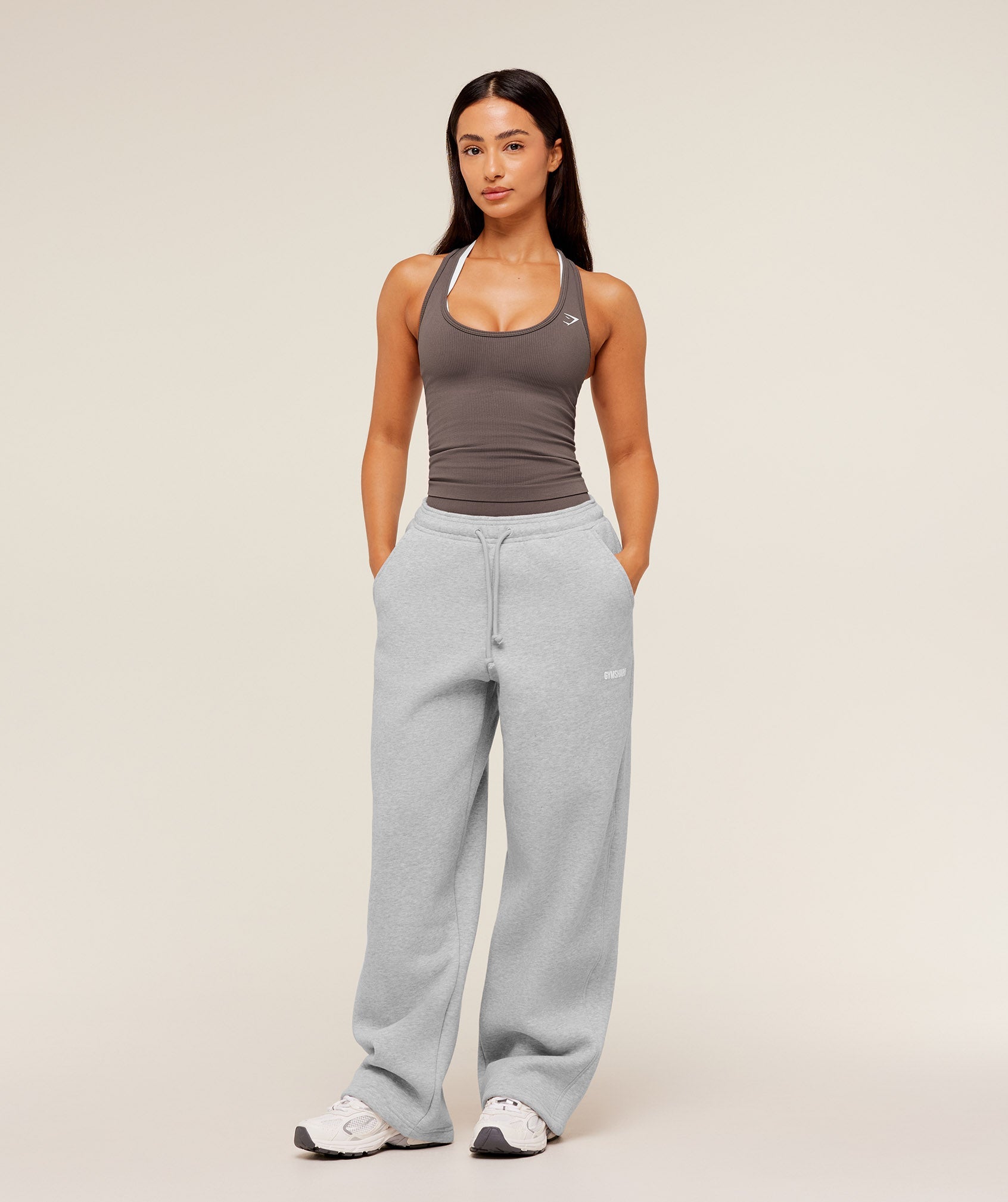 Cosy Luxe Straight Leg Short Joggers - Bros Soft Grey Marl — imagem 4