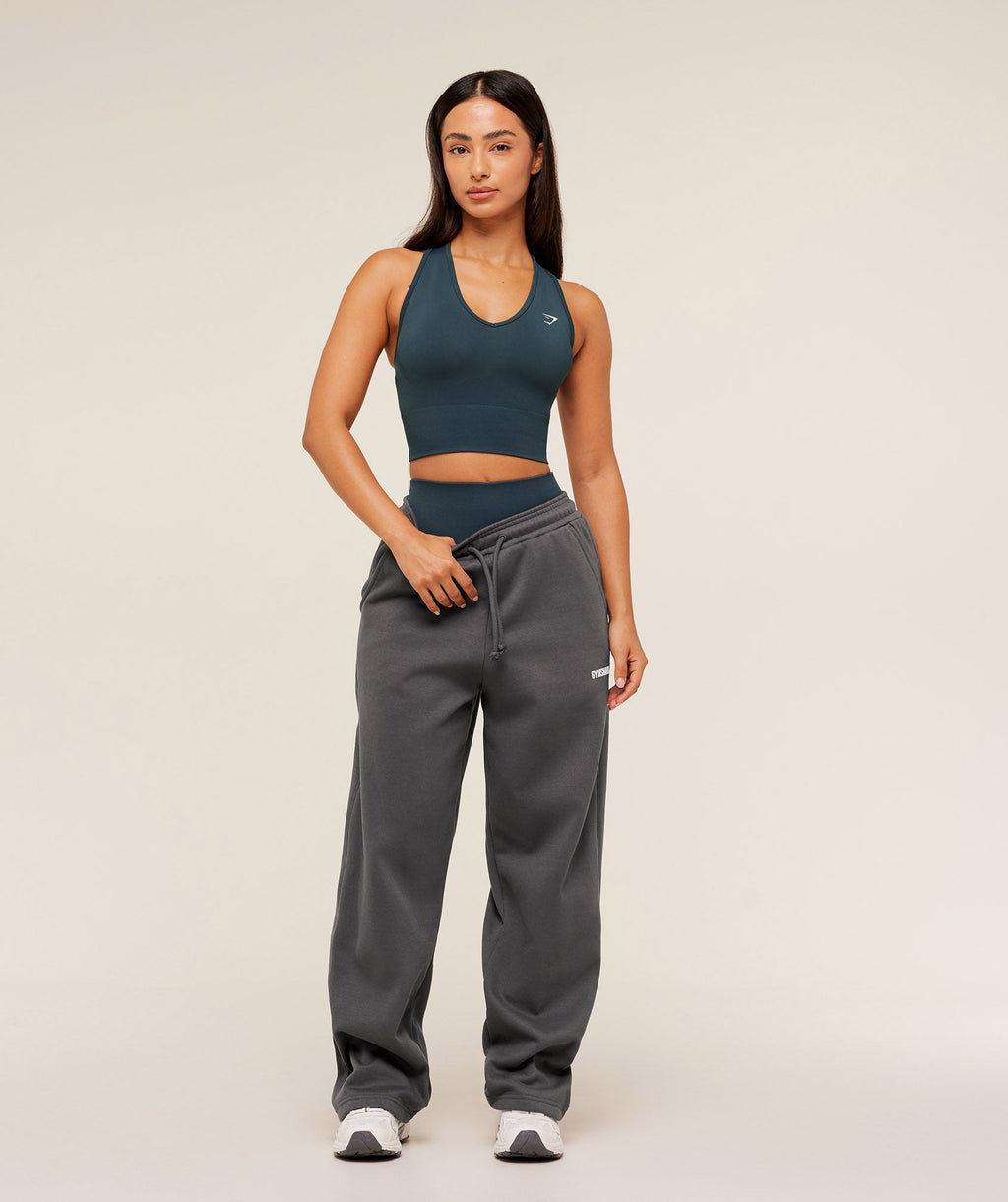 Cosy Luxe Straight Leg Short Joggers - Onyx Grey — imagem 4