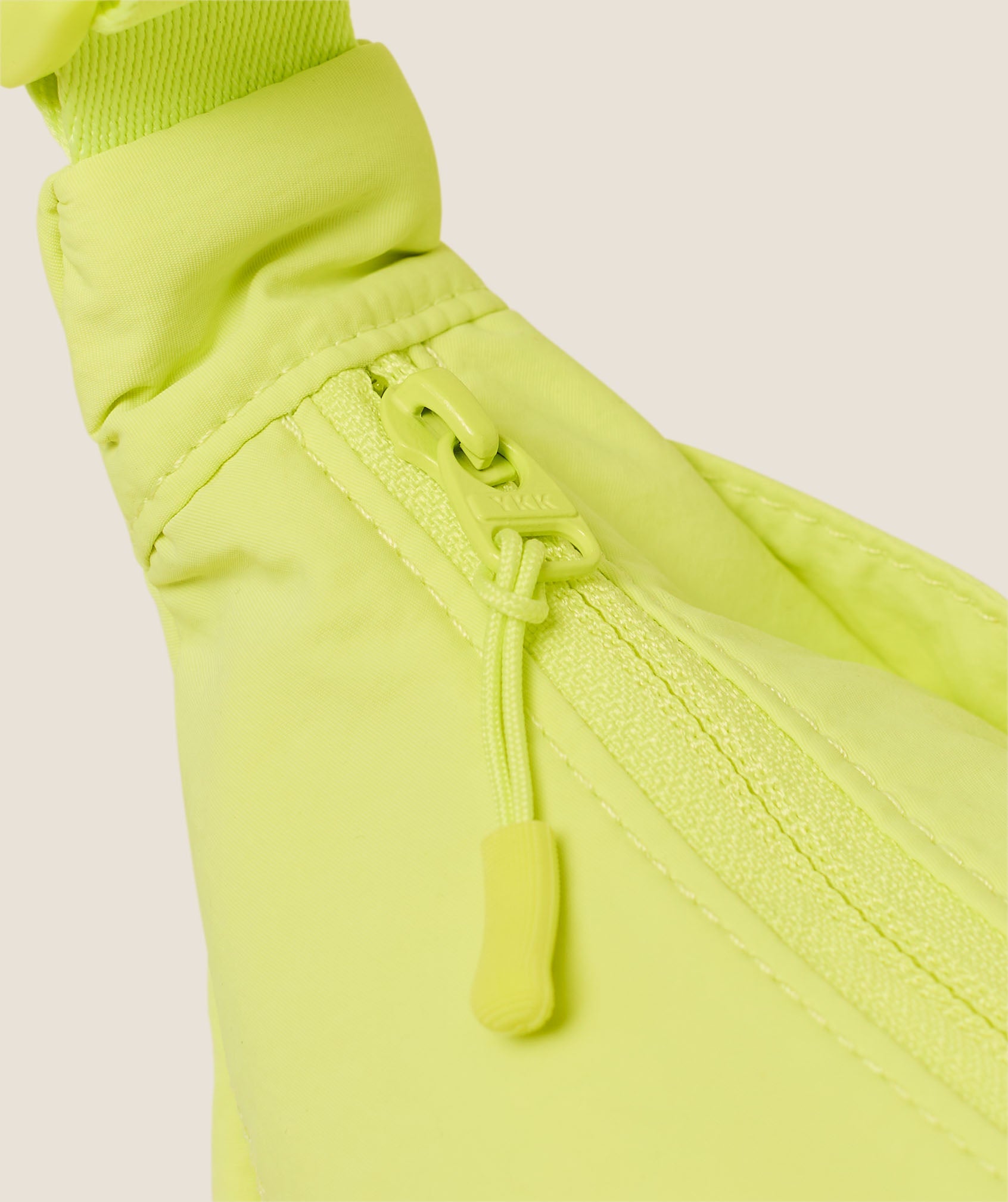 Pleat Crossbody - Sorbet Yellow — imagem 4