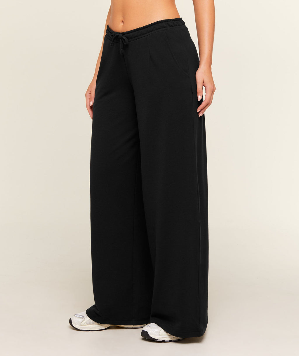 Lightweight Wide Leg Pants Regular - Black — imagem 4