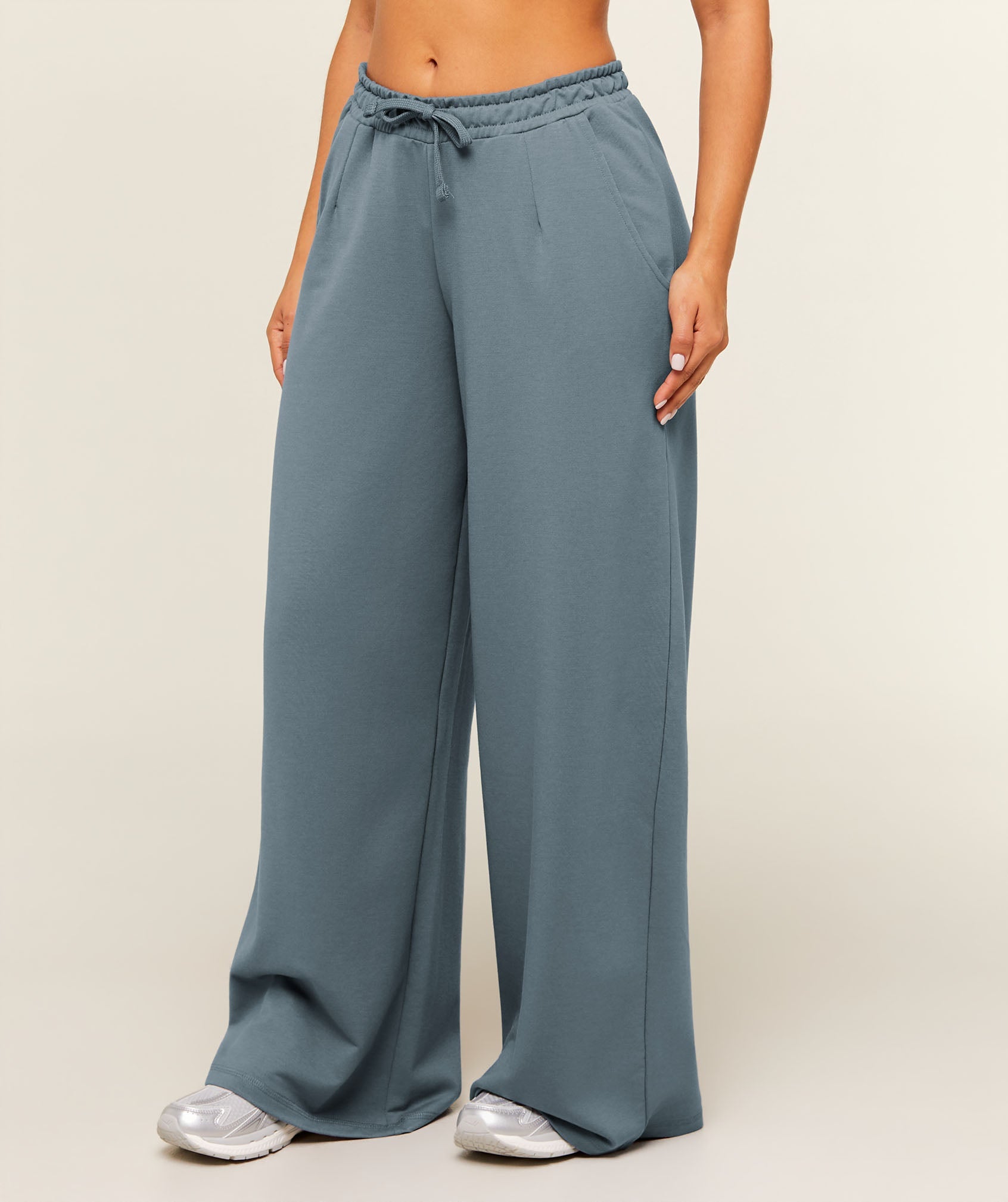 Lightweight Wide Leg Pant Short - Iron Blue — imagem 4