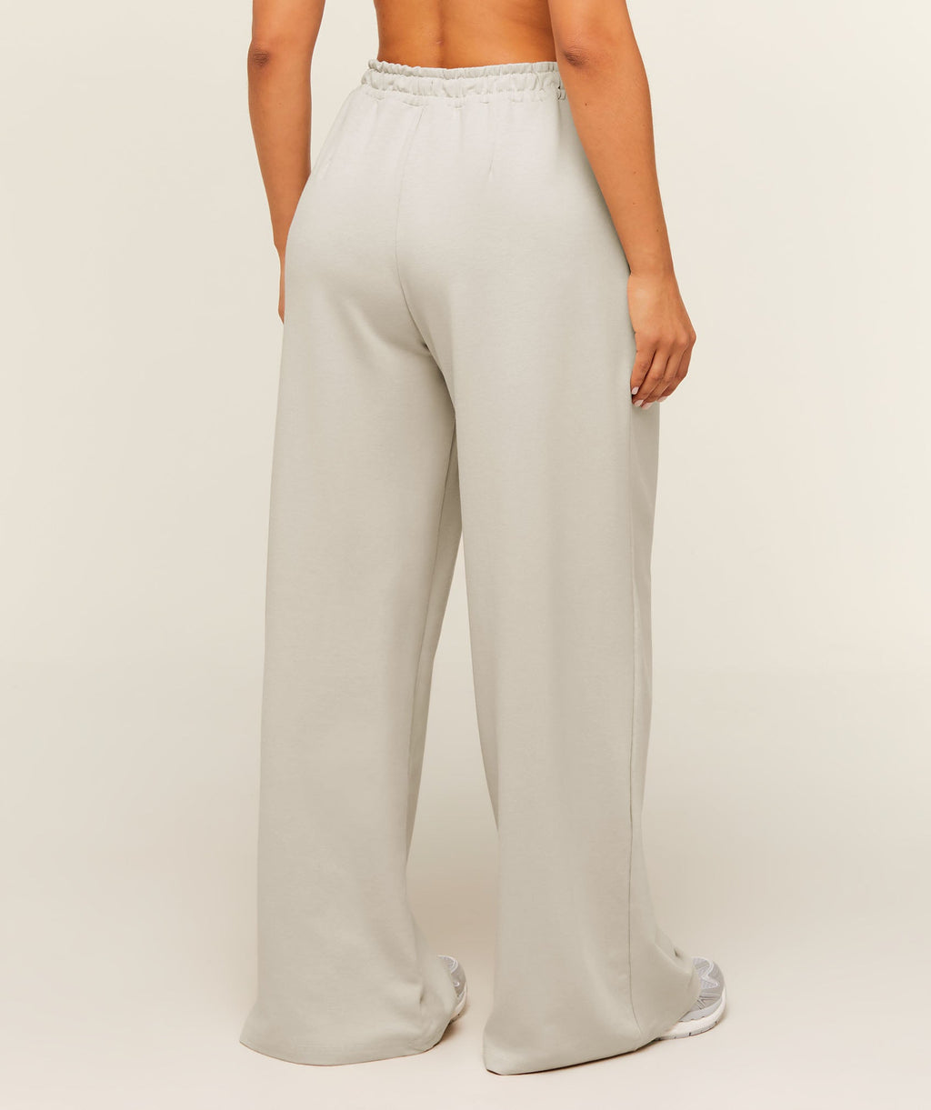 Lightweight Wide Leg Pant Short - Pebble Grey — imagem 3