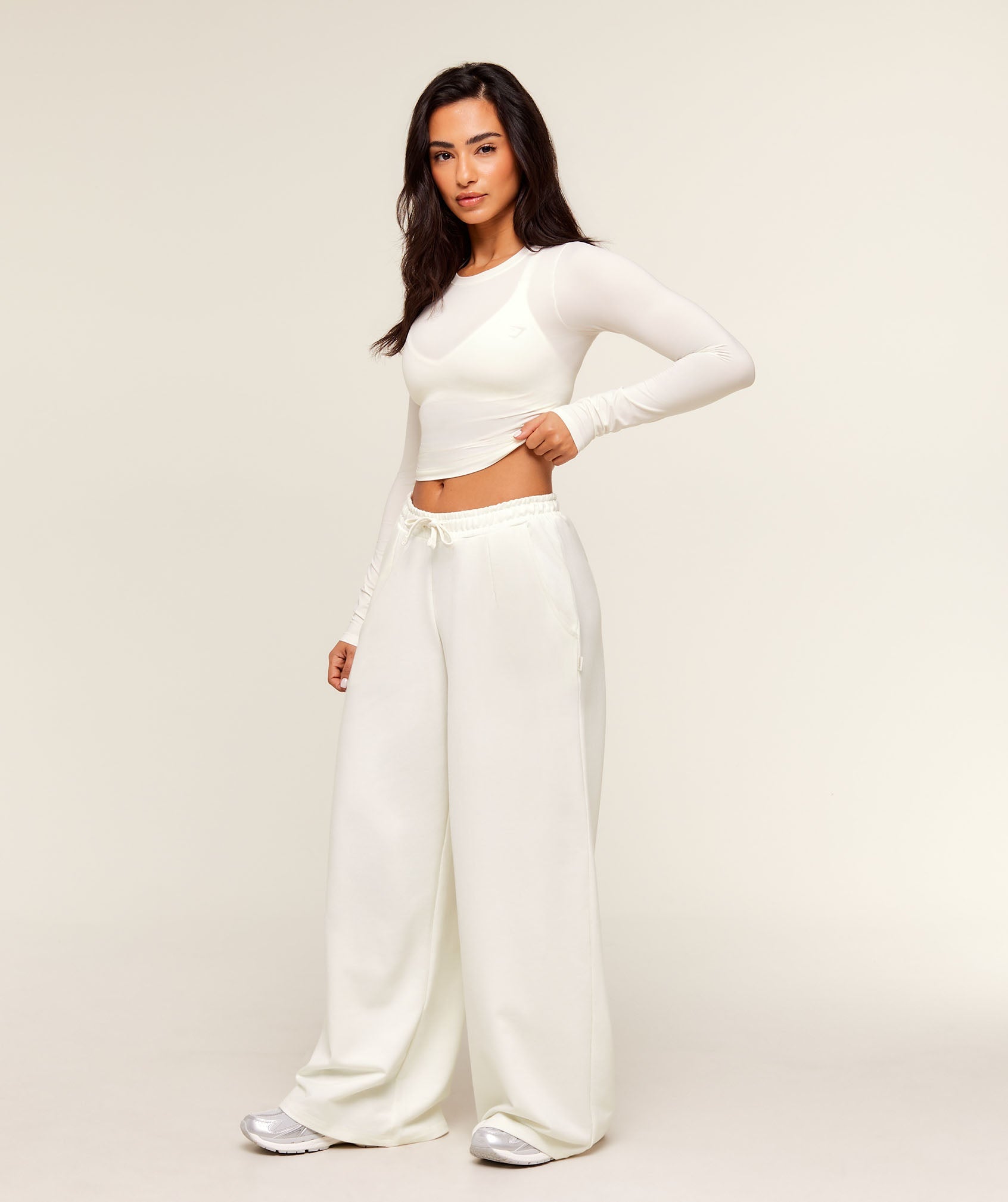 Lightweight Wide Leg Pant Short - Soft White — imagem 5