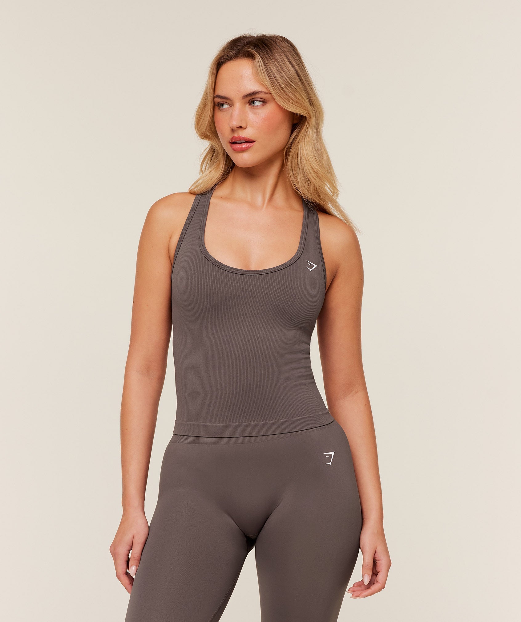 Everyday Seamless Ribbed Tank - Cool Brown — imagem 1