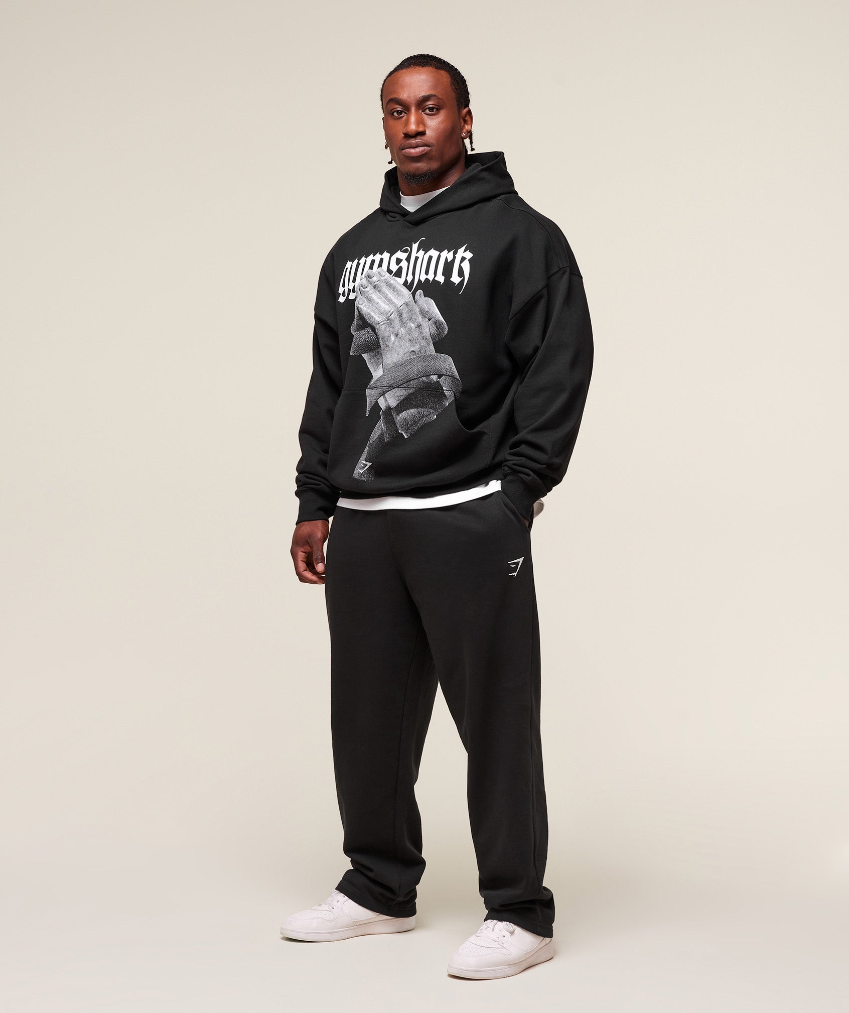 Prayer Hands Hoodie - Black — imagem 4