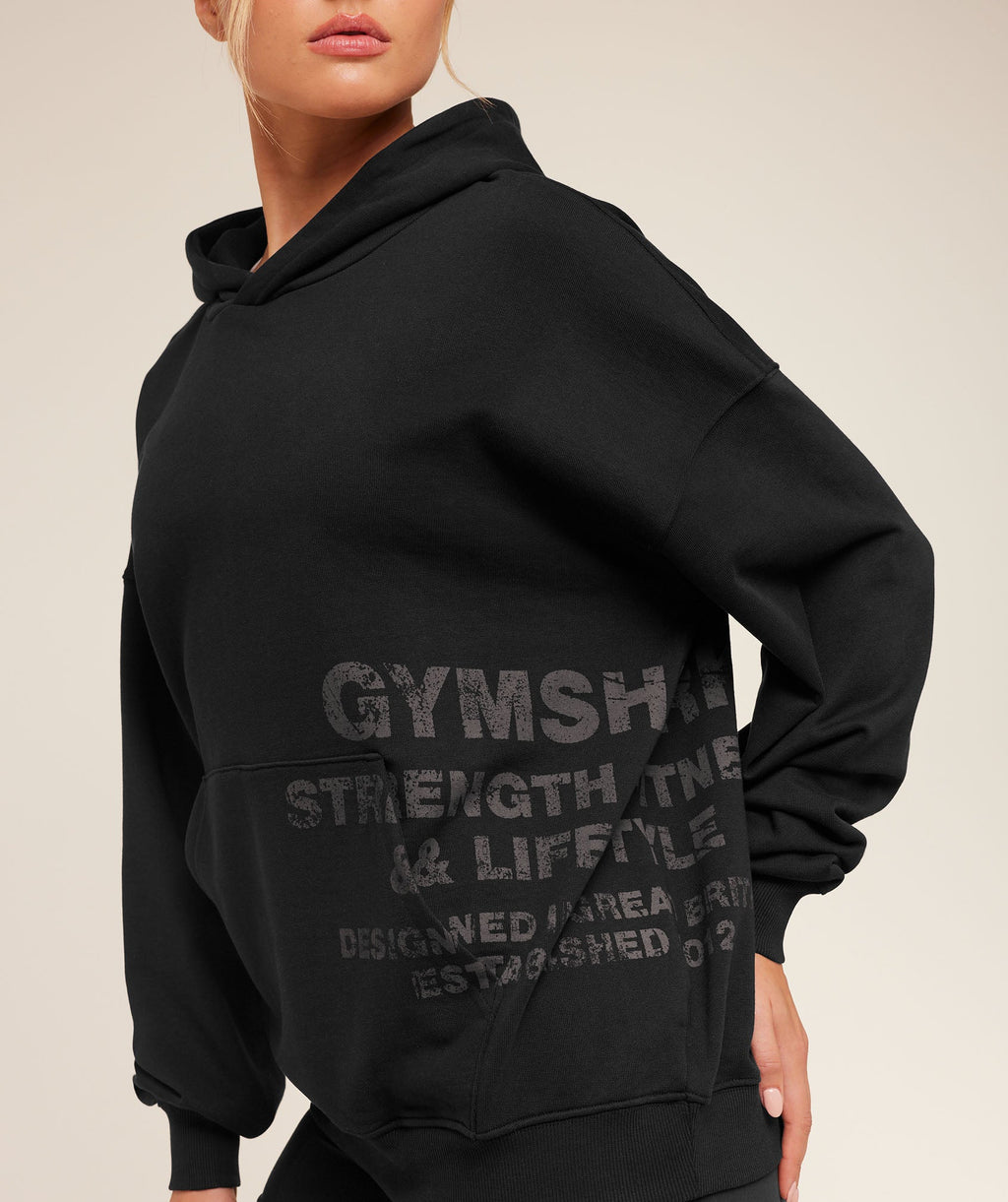 Stacked Graphic Hoodie - Black — imagem 5
