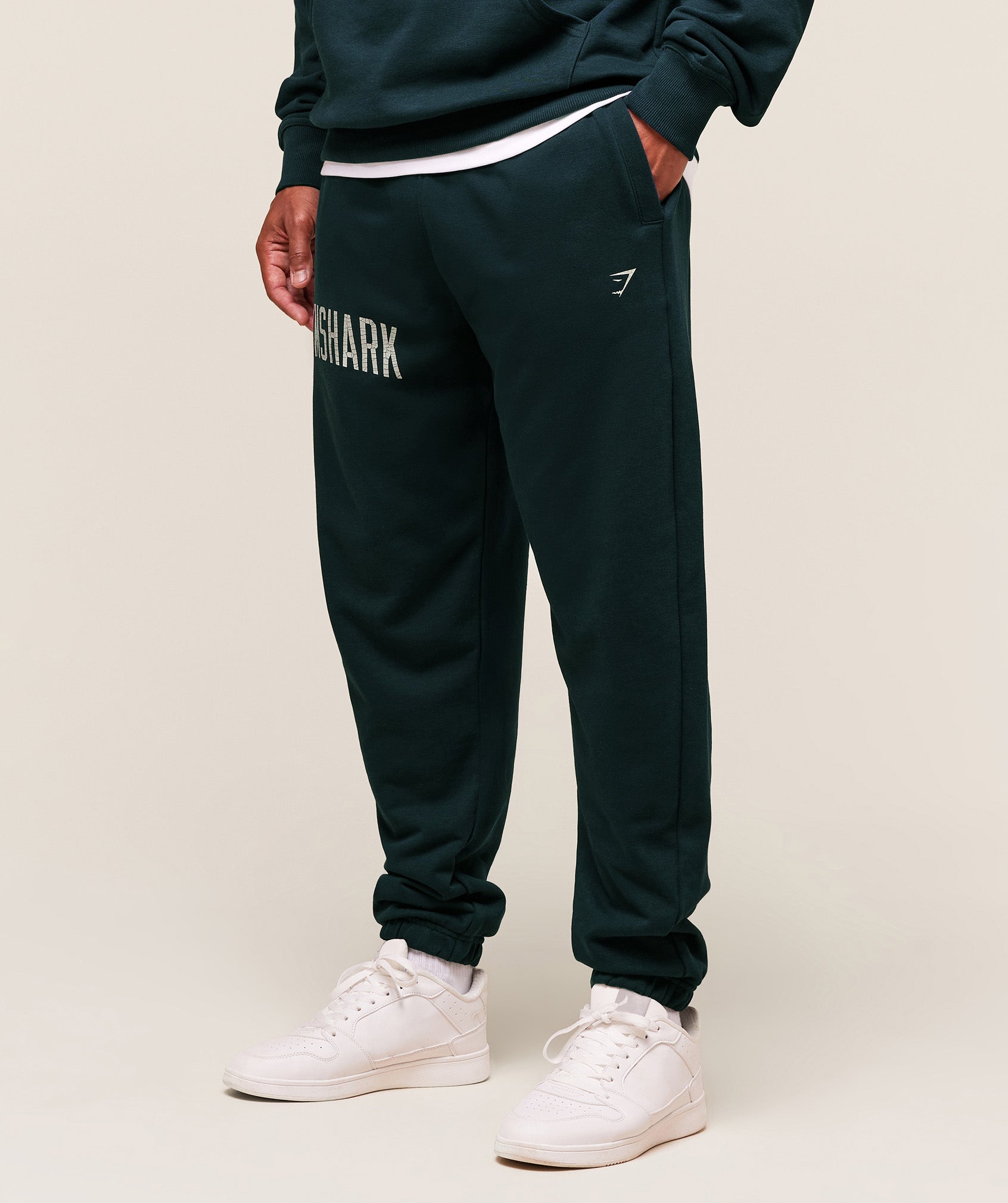 Worn Graphic Joggers - Deep Petrol Blue — imagem 3