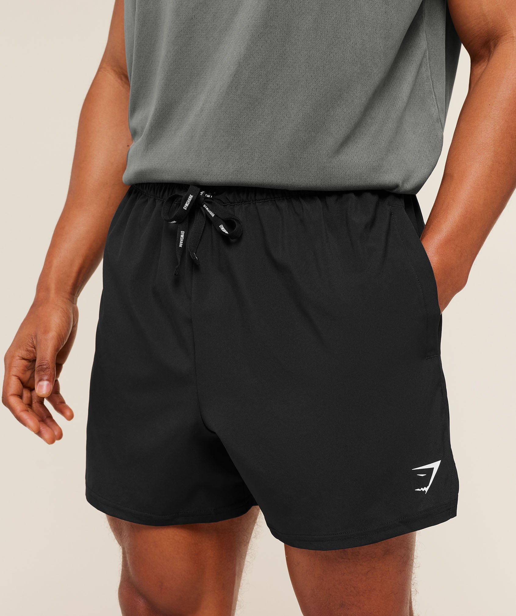 Train 5" Shorts - Black — imagem 5