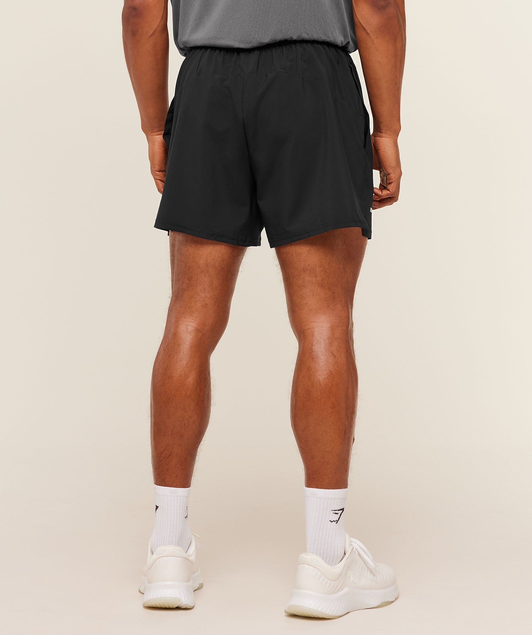 Train 5" Shorts - Black — imagem 3