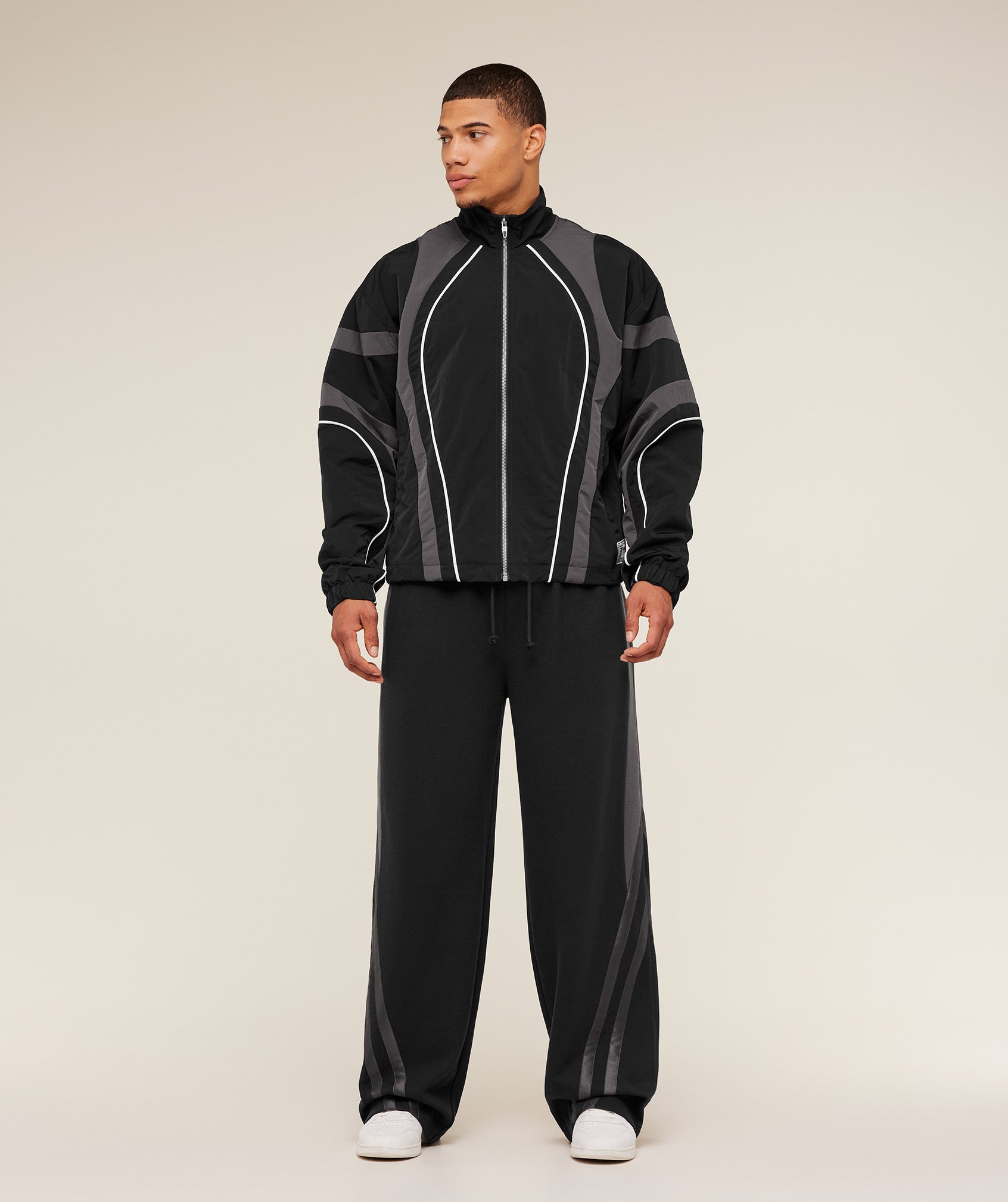 Gymshark x Carlos Belcast Track Jacket - GS Black — imagem 4