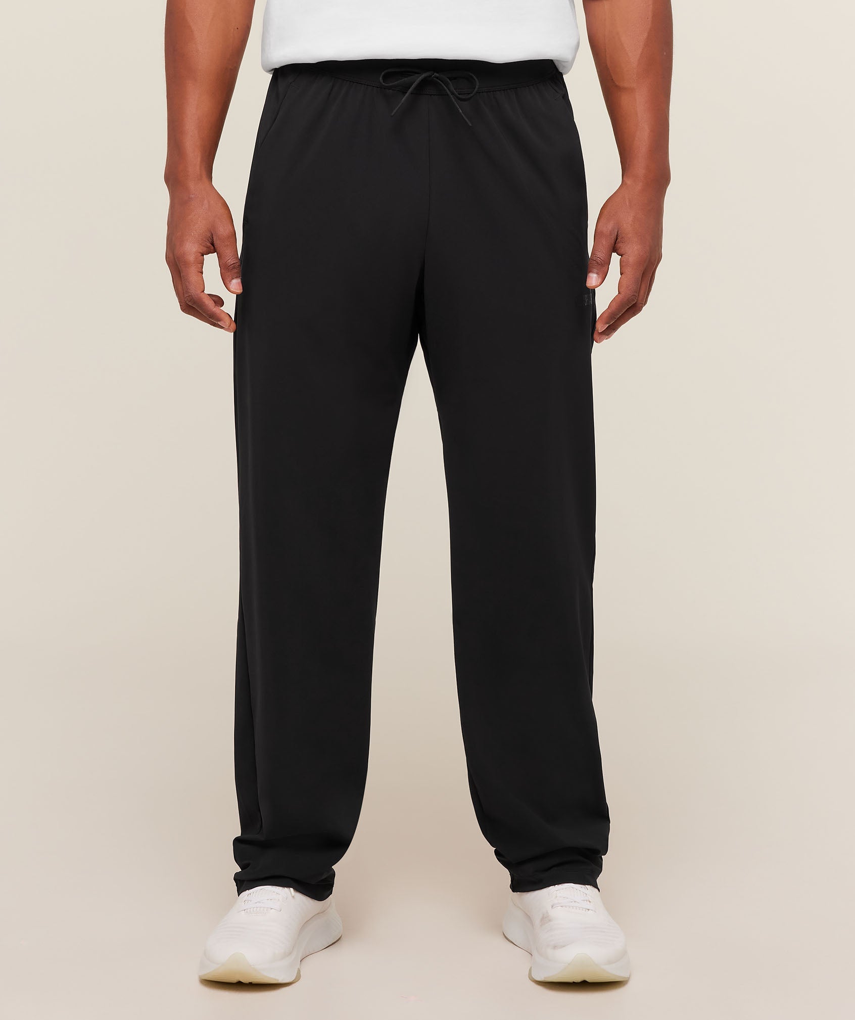 Hybrid Joggers - Black — imagem 1