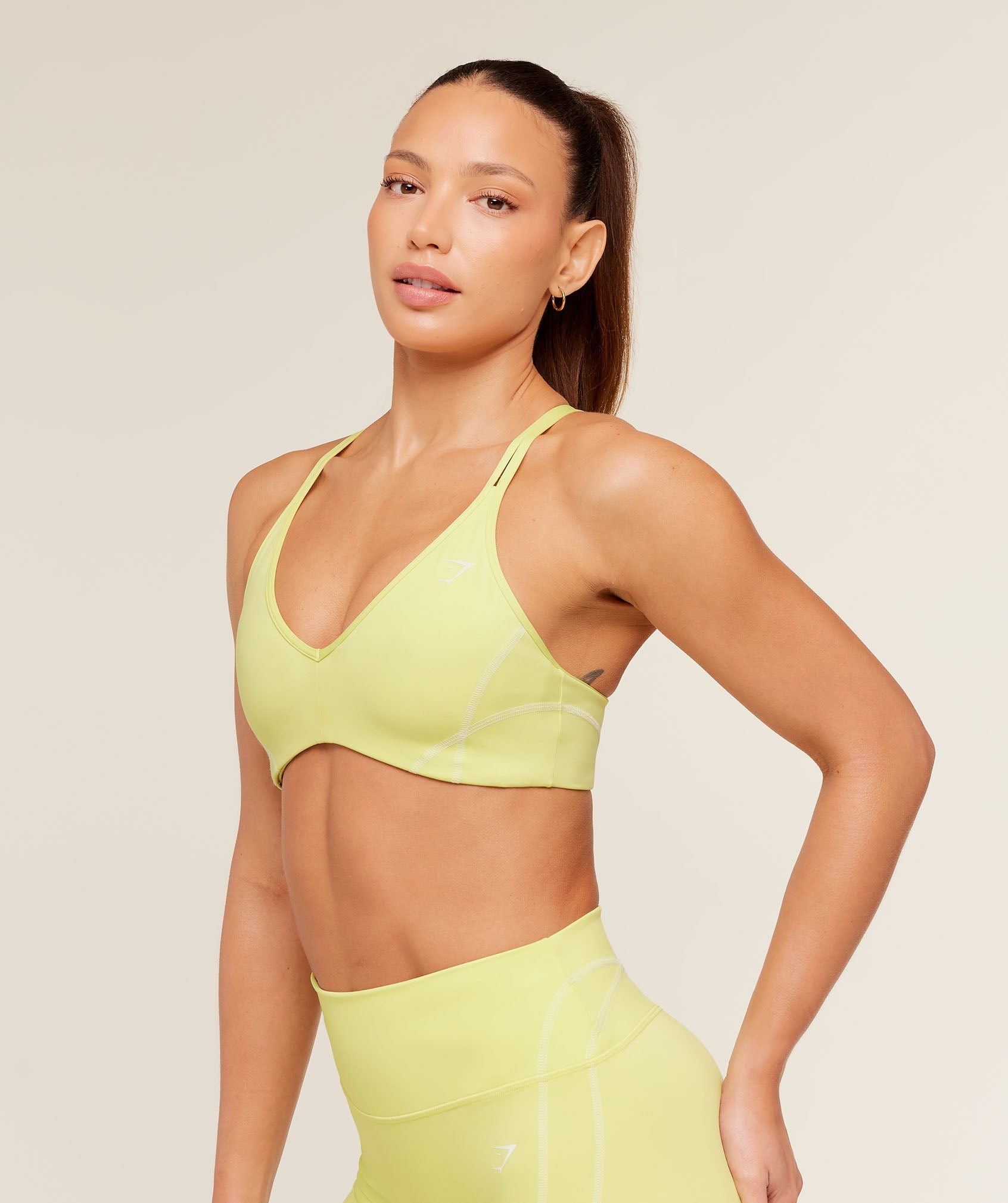 Volt Light Support Sports Bra - Sorbet Yellow/White — imagem 3