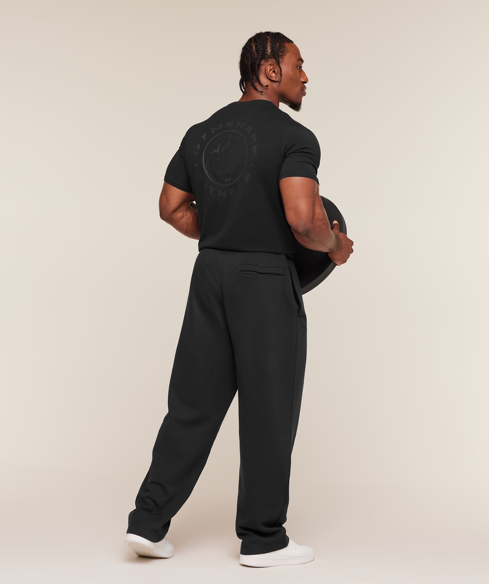 Legacy T-Shirt - Black — imagem 4