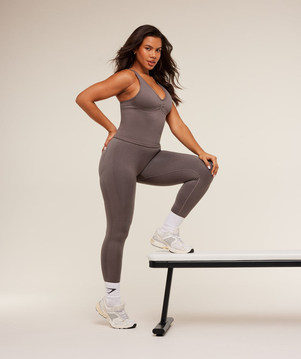 Lift Seamless Tank with Shelf - Cool Brown — imagem 4
