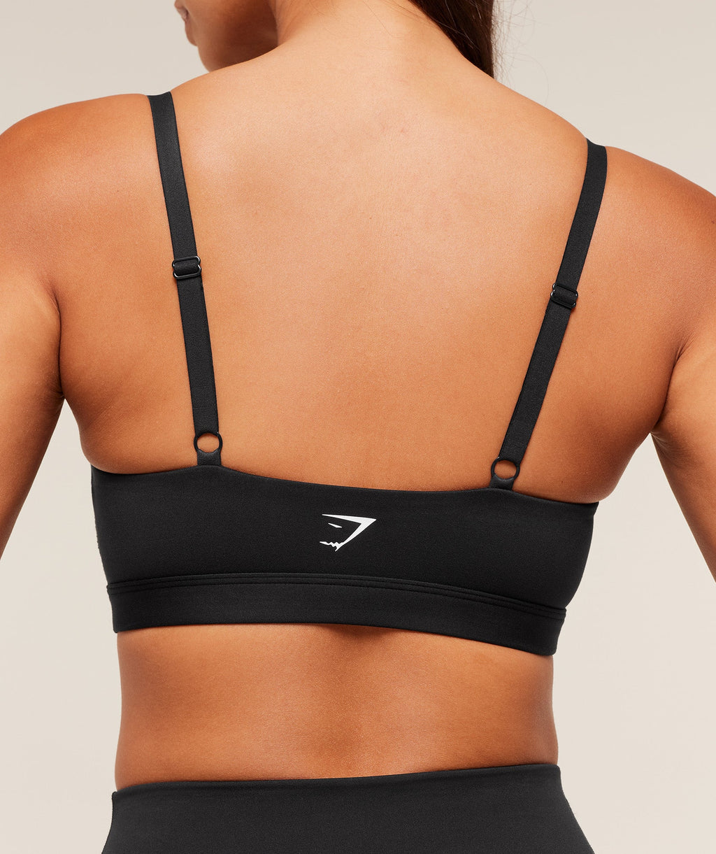 Balcony Peekaboo Sports Bra - Black — imagem 5