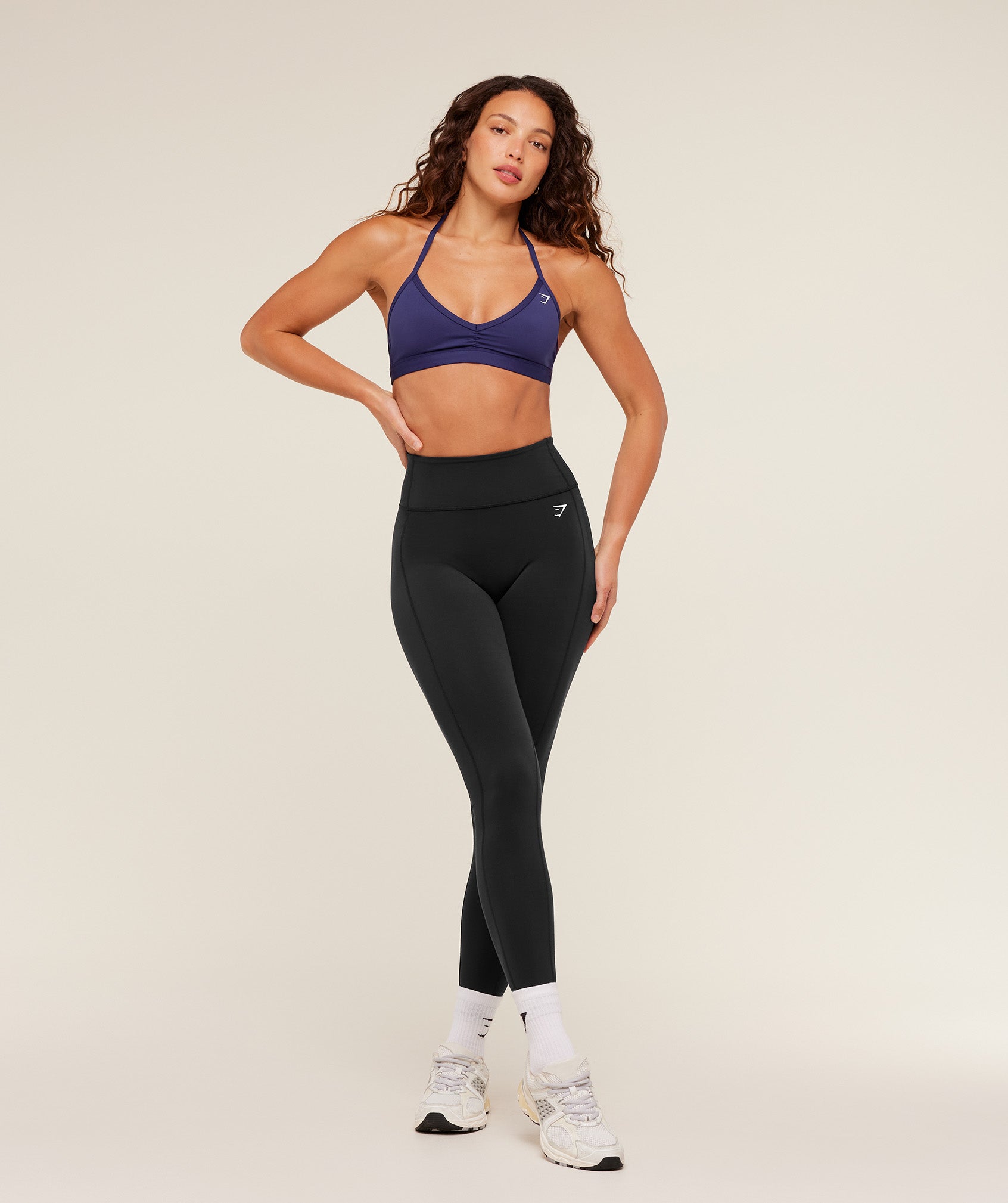 Minimal Halterneck Sports Bra - Indigo Purple — imagem 4