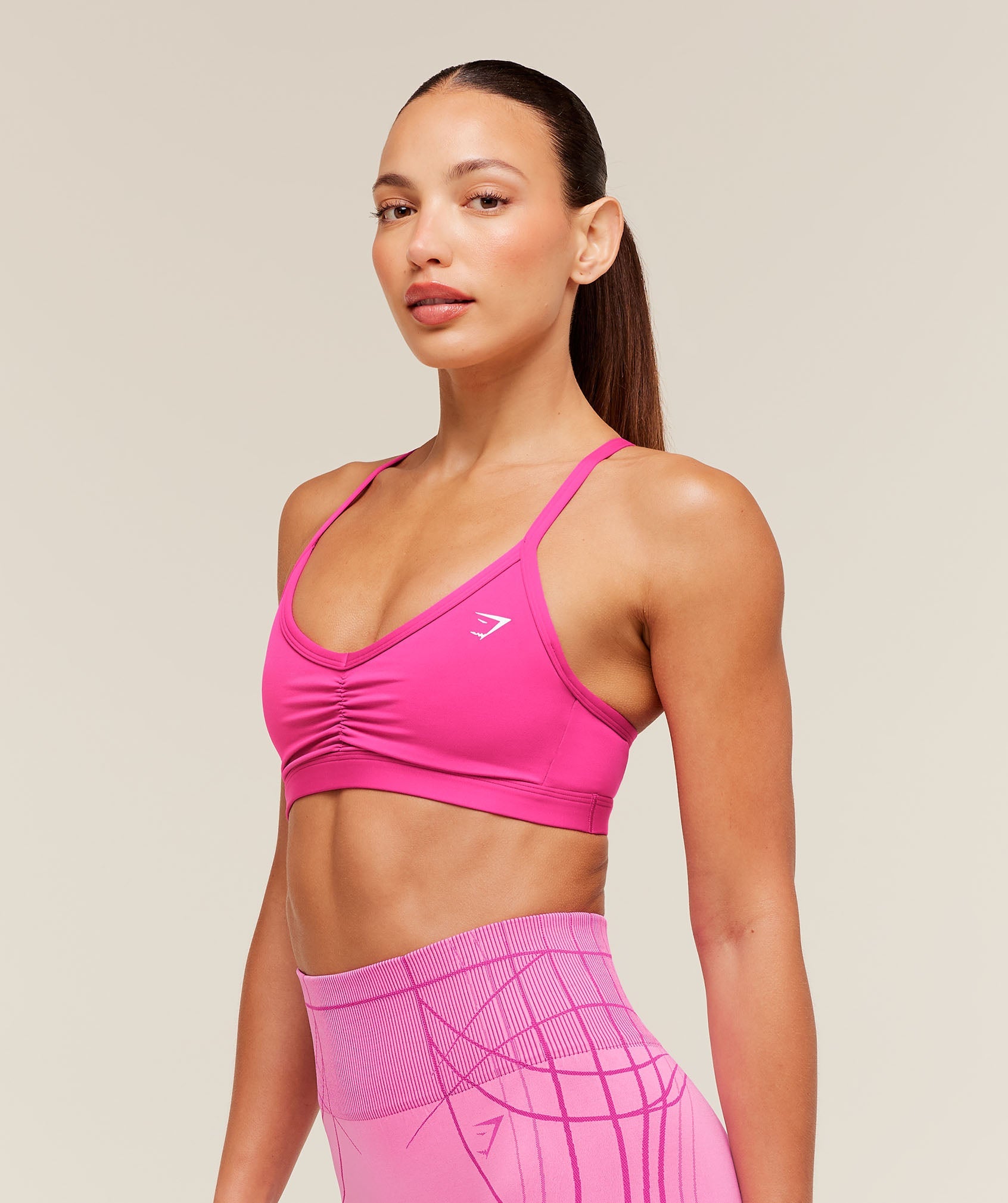 Ruched Strappy Sports Bra - Super-Set Pink — imagem 3