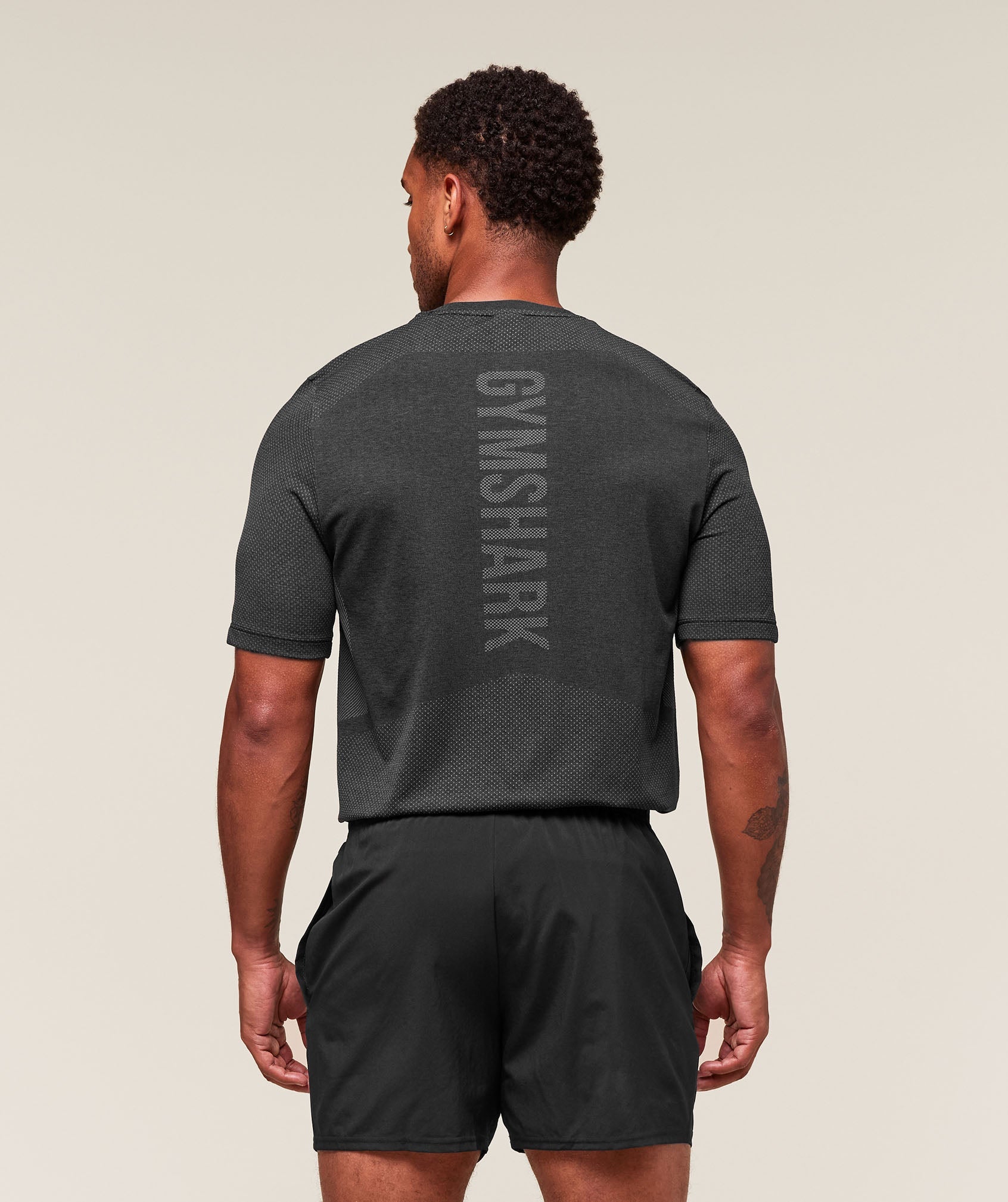 Lightweight Seamless T-Shirt - Black/Silhouette Grey — imagem 2
