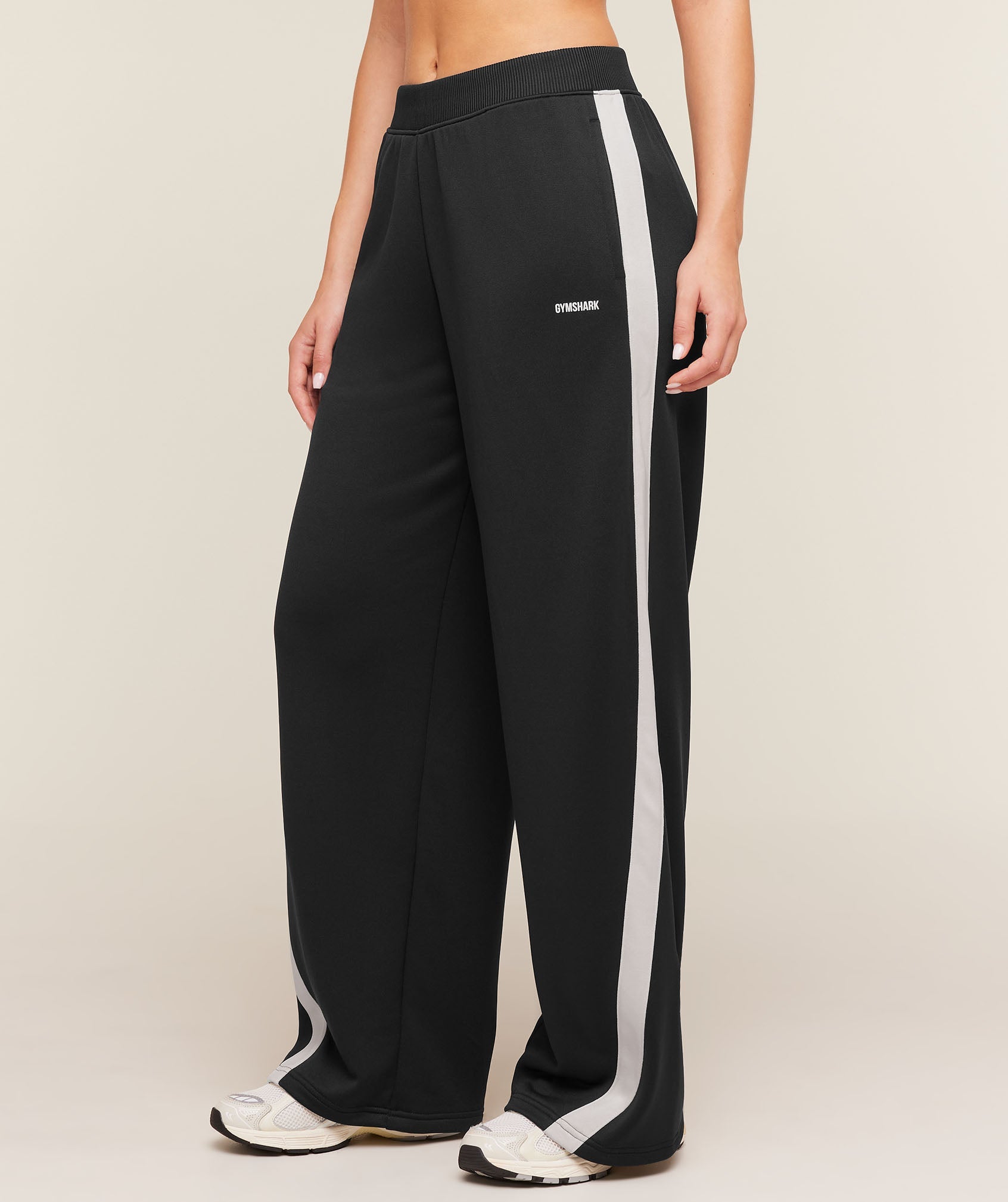 Lightweight Tricot Wide Leg Pants - Black/Tinted White — imagem 1