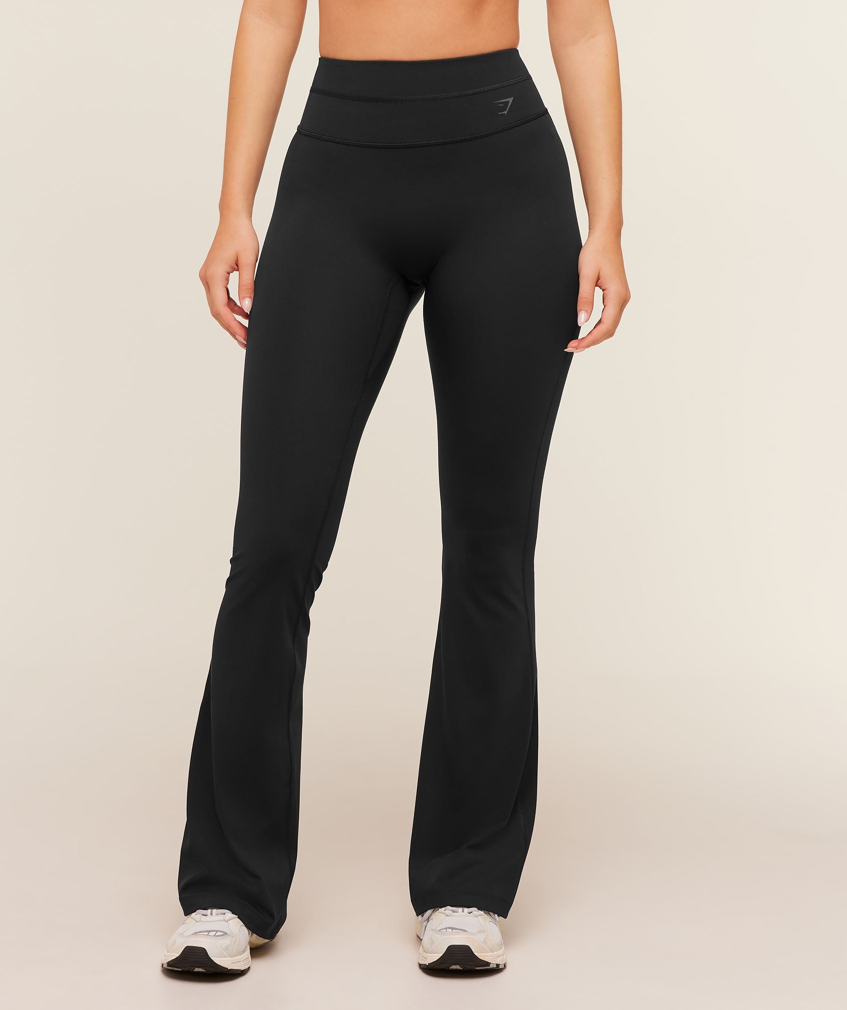 Crossover Back Flared Leggings - Black — imagem 2
