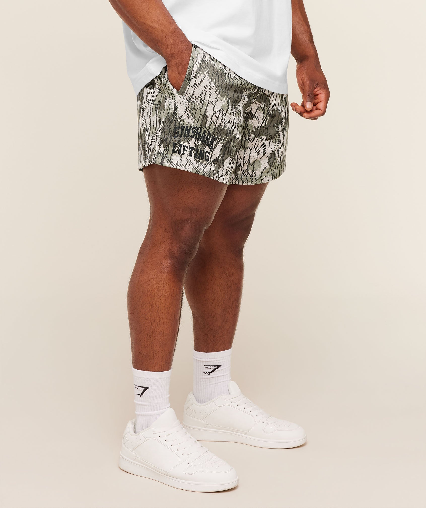 Lifting Mesh 5" Shorts - Pebble Grey — imagem 3