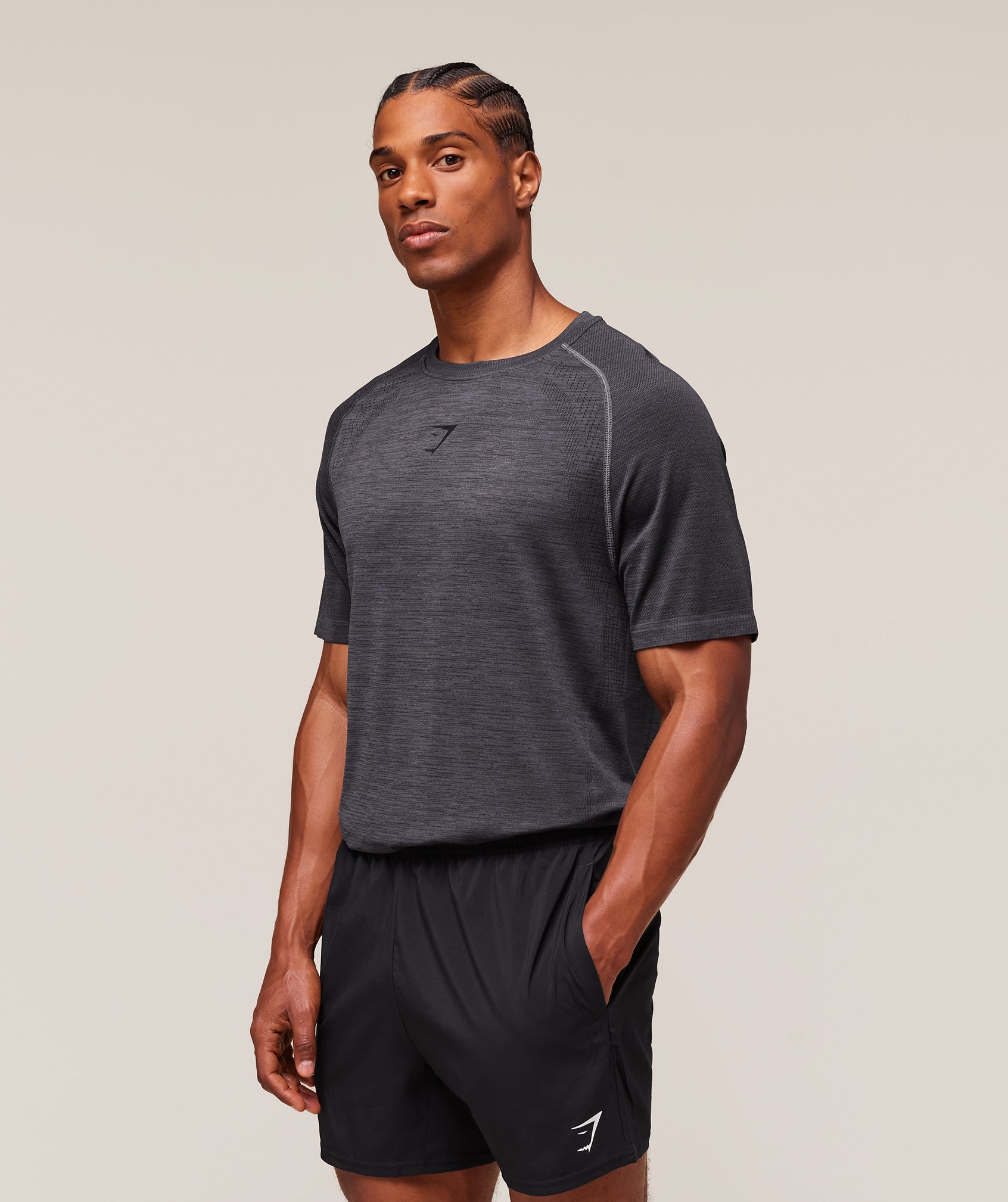 Versatile Seamless T-Shirt - Dark Grey/Black — imagem 7