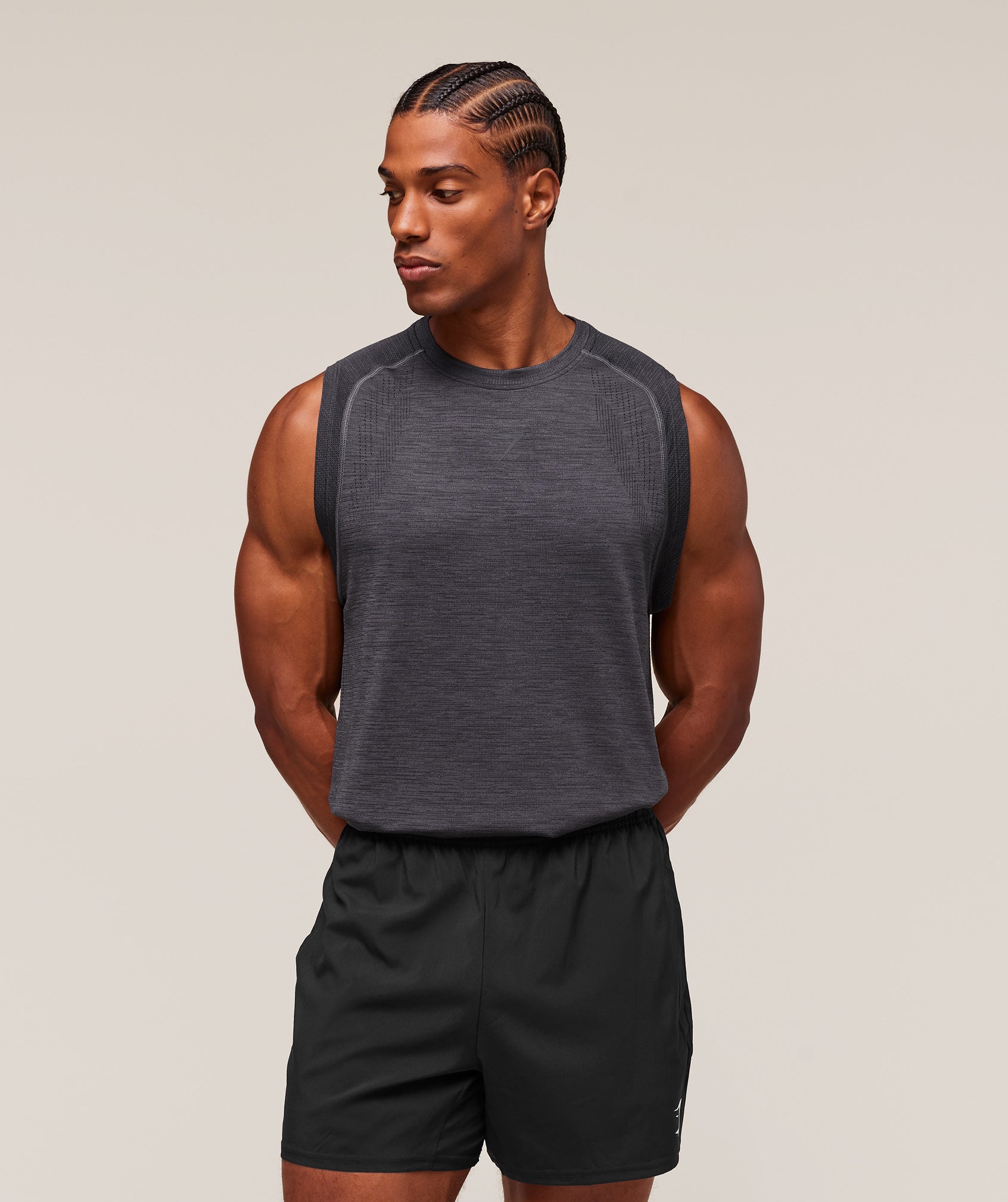 Versatile Seamless Tank - Dark Grey/Black — imagem 1