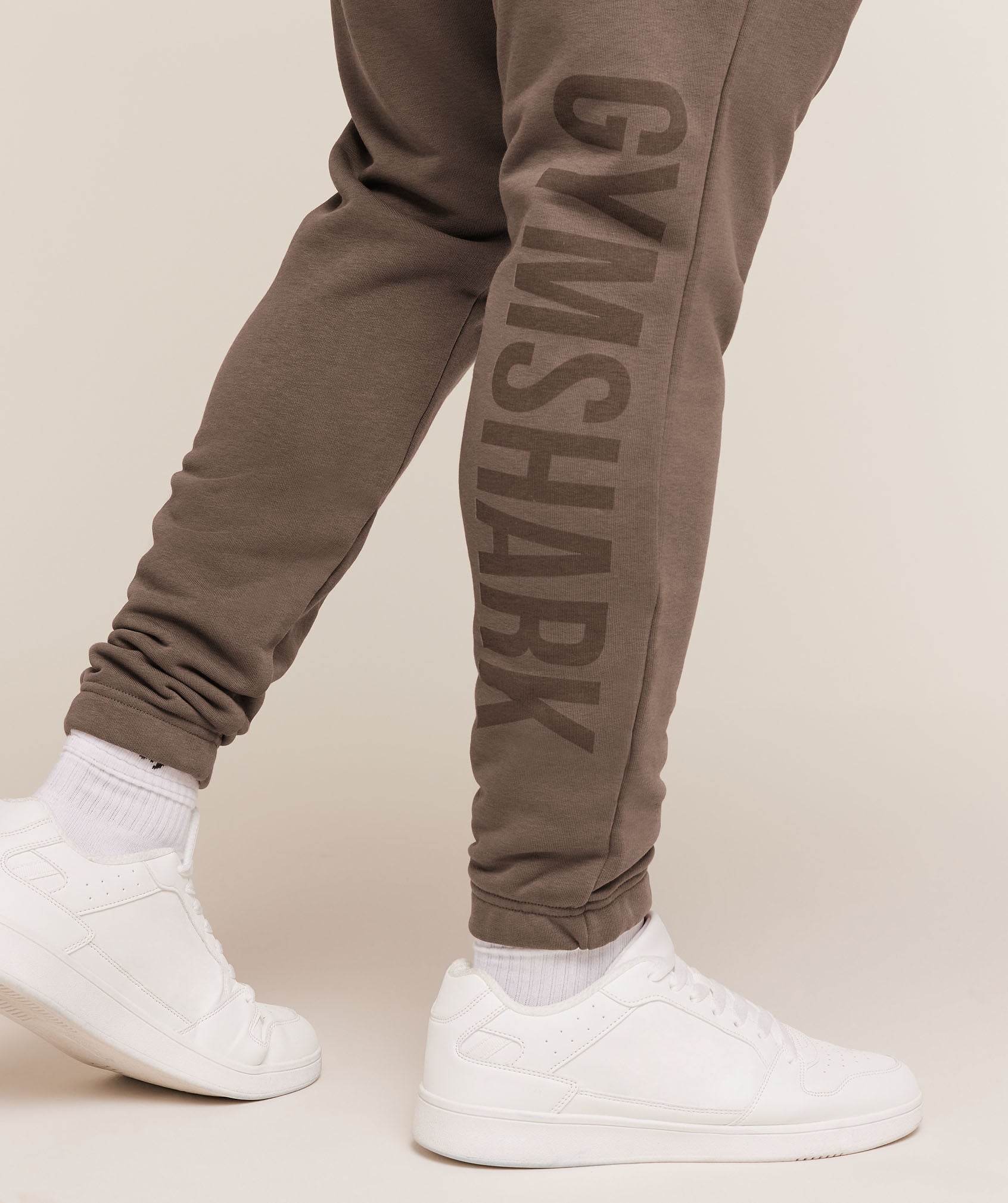 Power Wordmark Joggers - Soft Brown — imagem 6