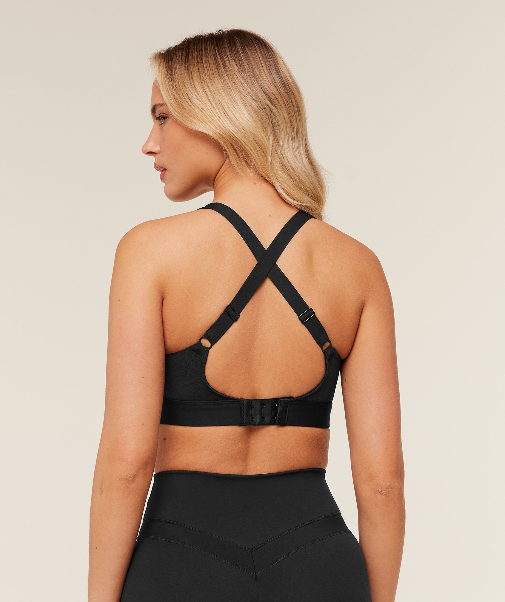 High Support Ruched Sports Bra - GS Black — imagem 2