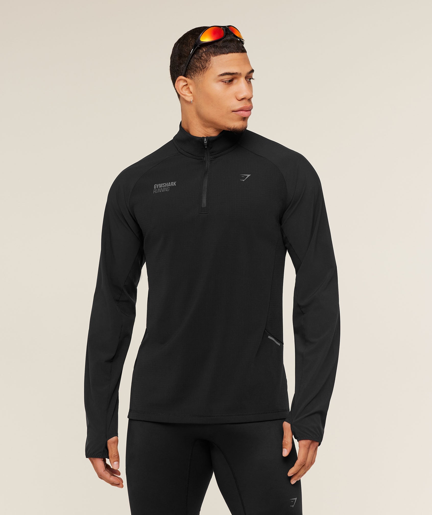 Running Elite 1/4 Zip - Black — imagem 1