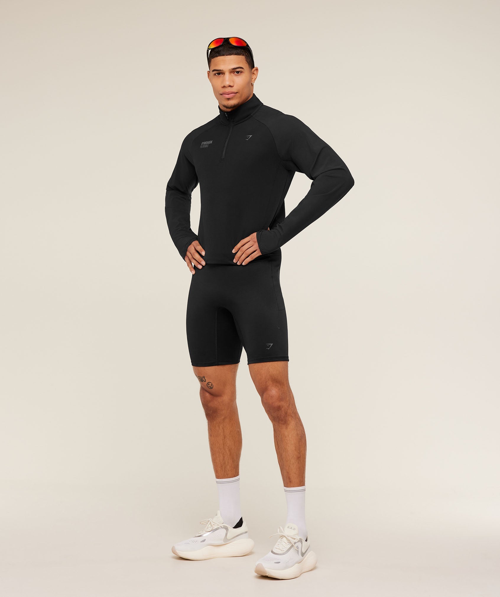 Running Elite 1/4 Zip - Black — imagem 10