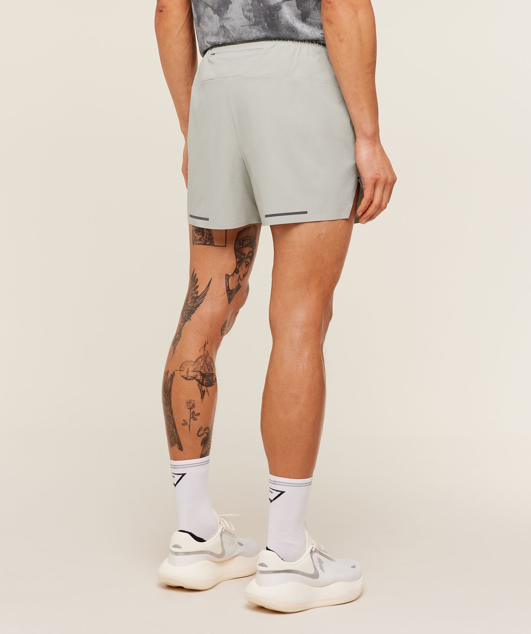 Running Elite 5" Short - Stone Grey — imagem 2