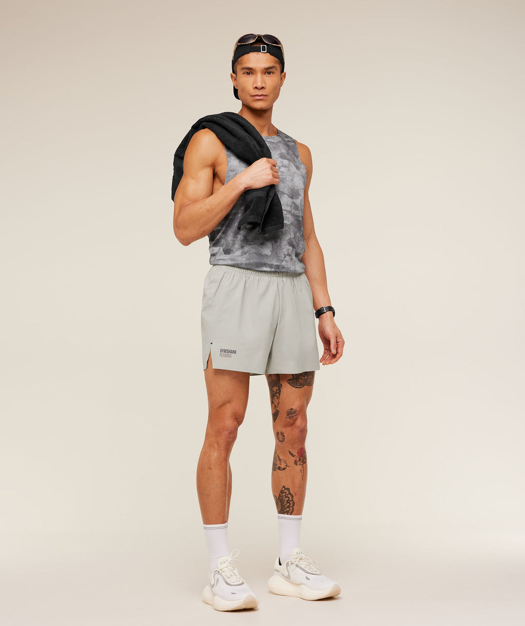 Running Elite 5" Short - Stone Grey — imagem 4