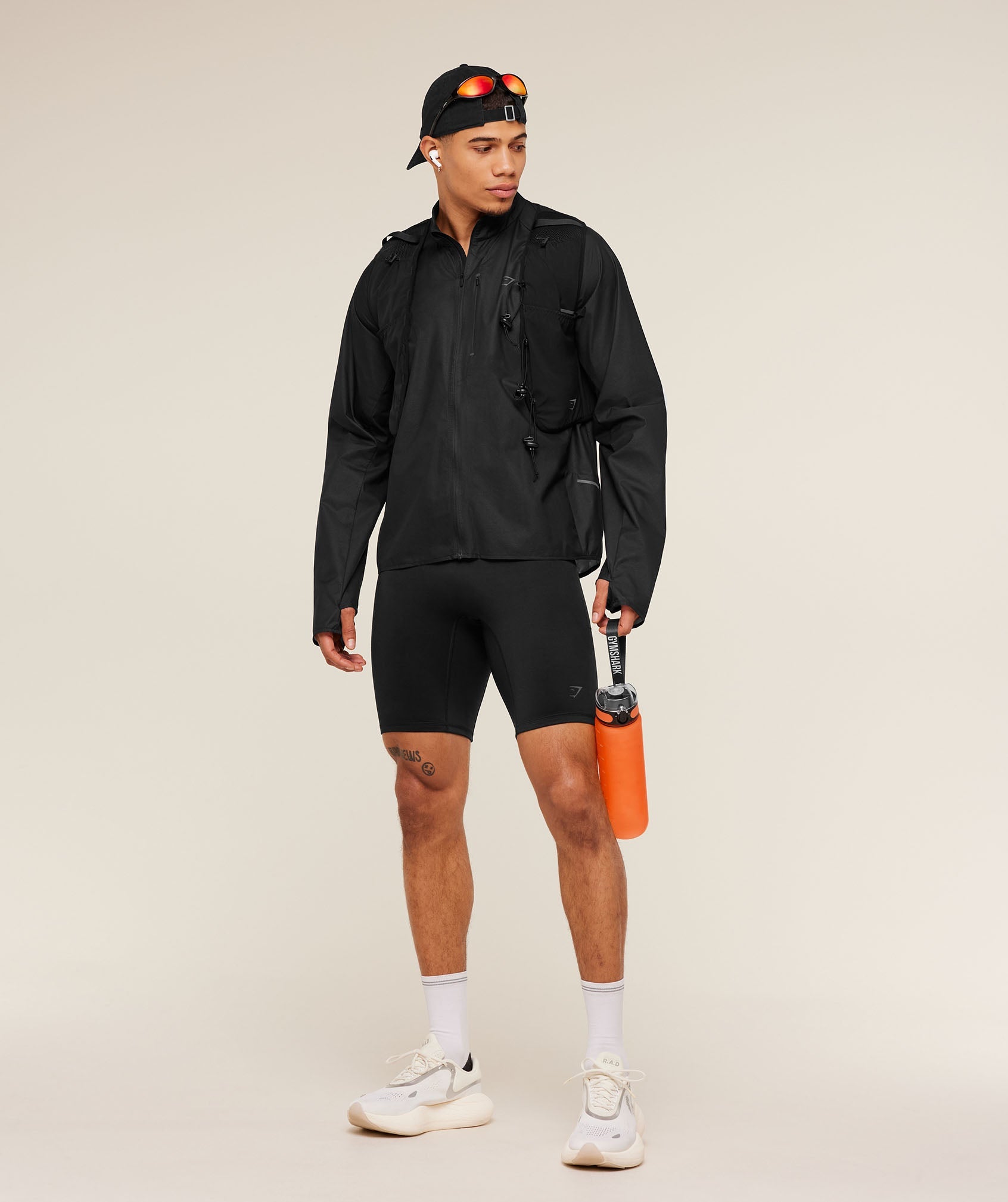 Running Elite Lightweight Windbreaker - Black — imagem 5