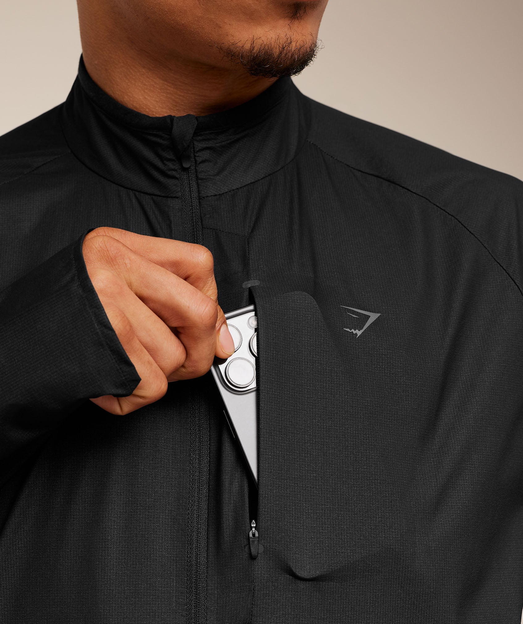 Running Elite Lightweight Windbreaker - Black — imagem 7