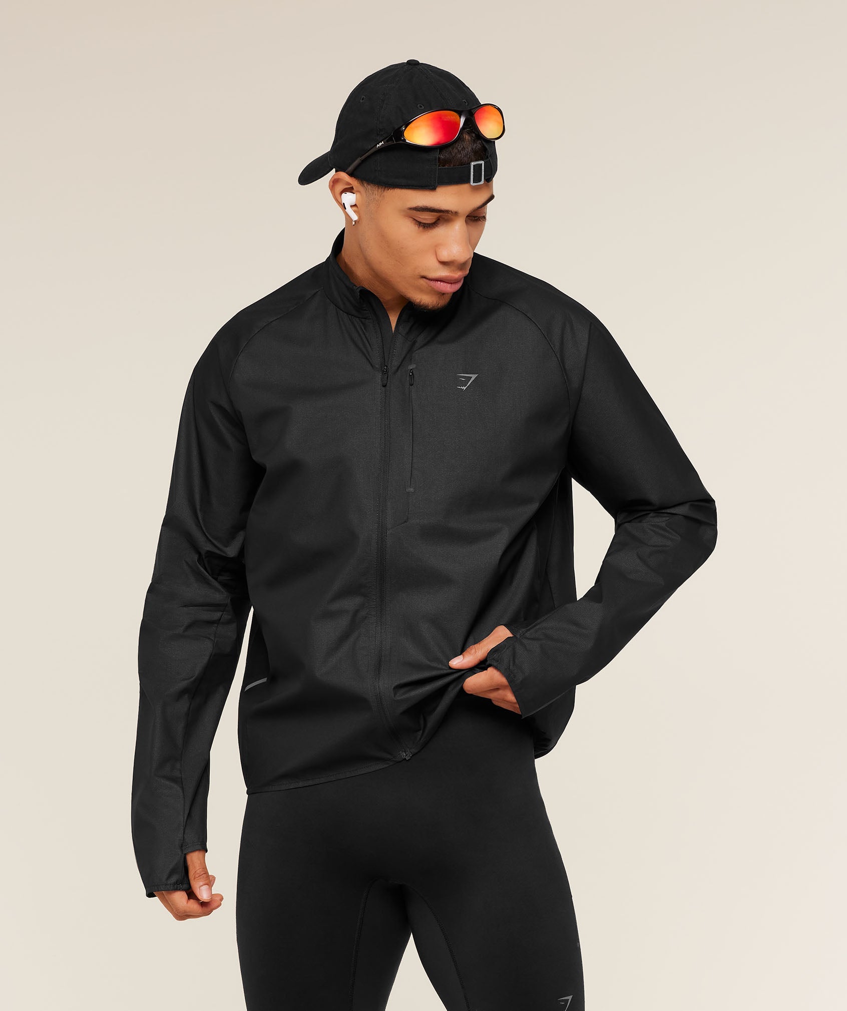 Running Elite Lightweight Windbreaker - Black — imagem 1