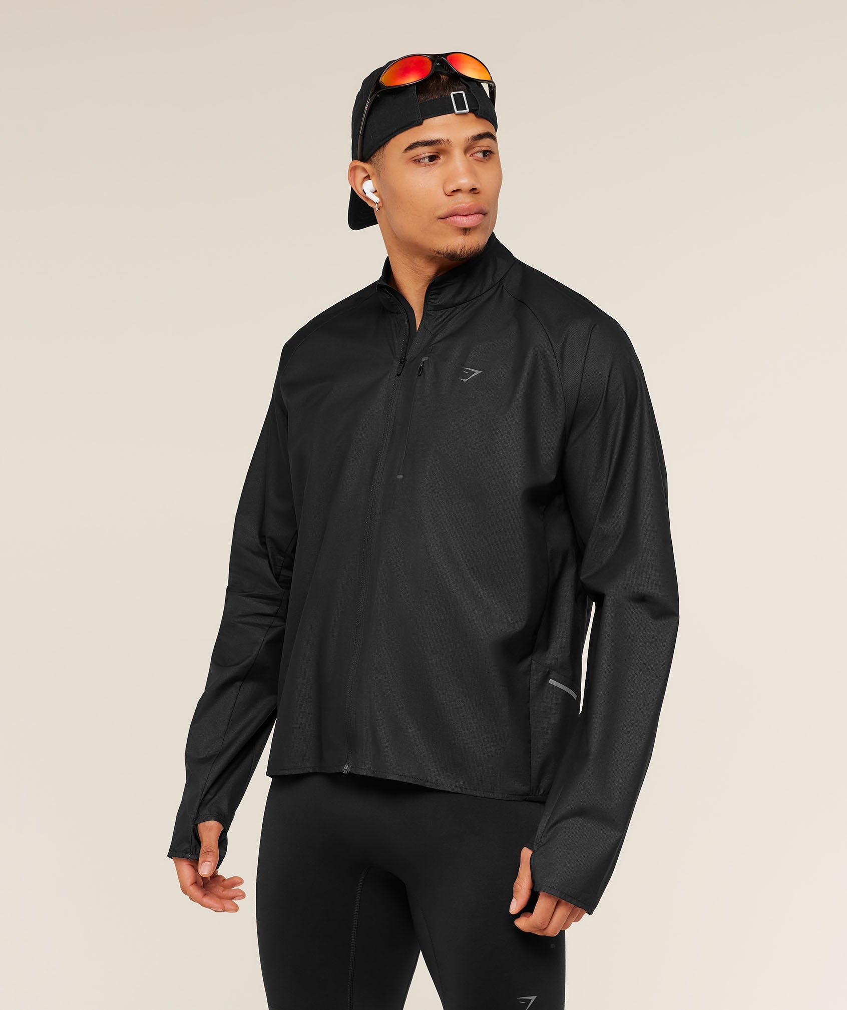 Running Elite Lightweight Windbreaker - Black — imagem 4