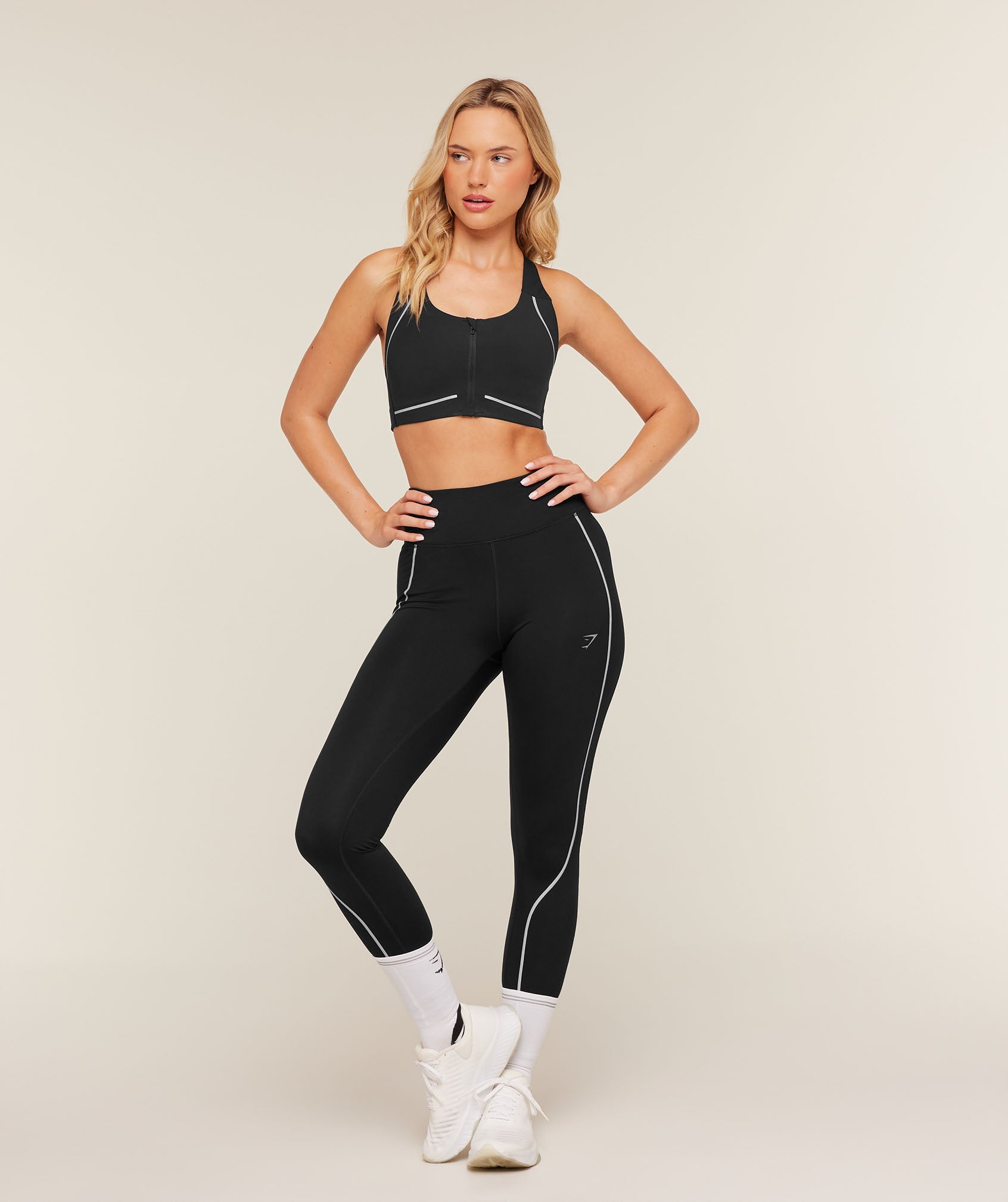 Running Sports Bra - Black — imagem 4