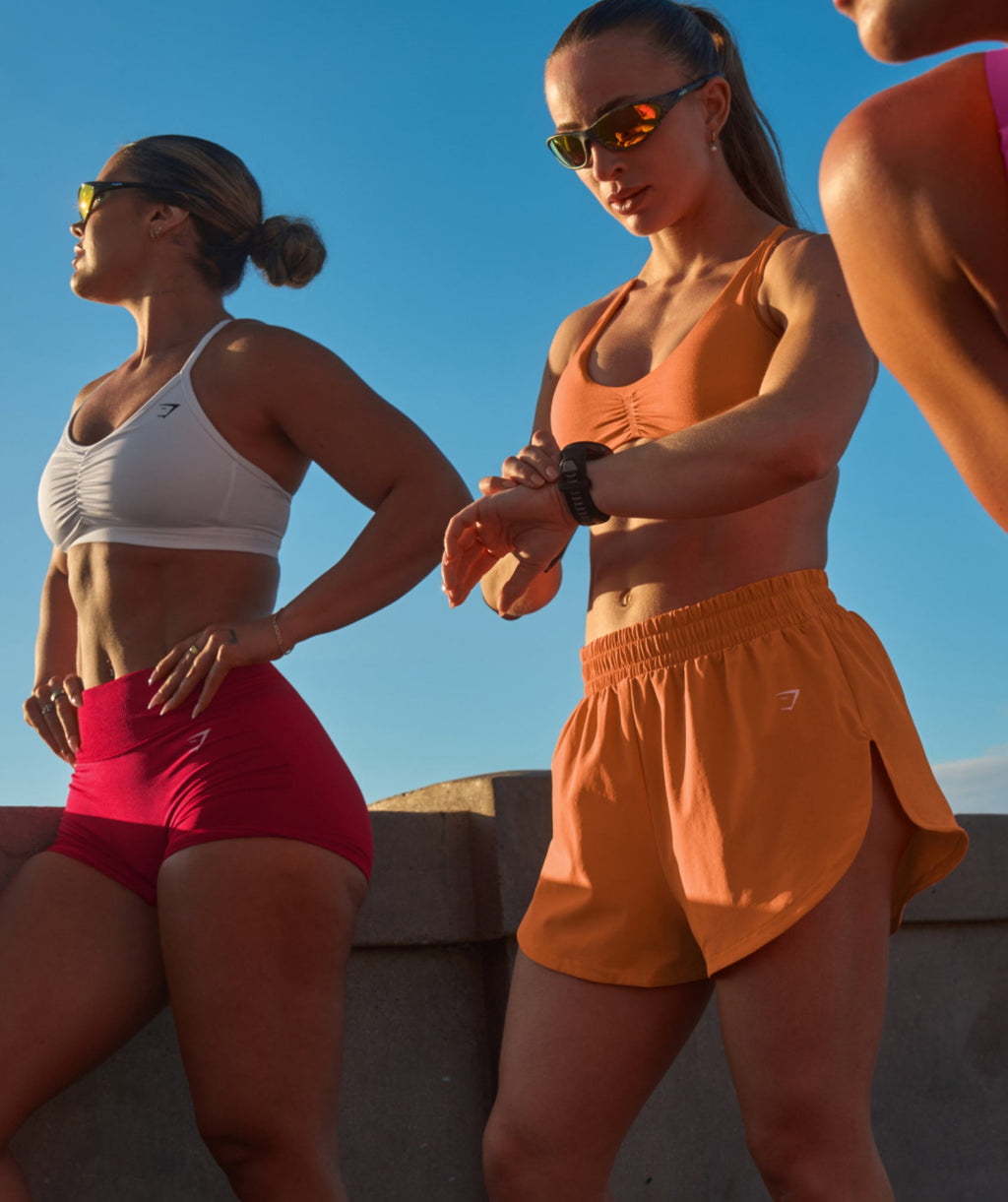 Interval High Leg Shorts - Dayglow Peach — imagem 2