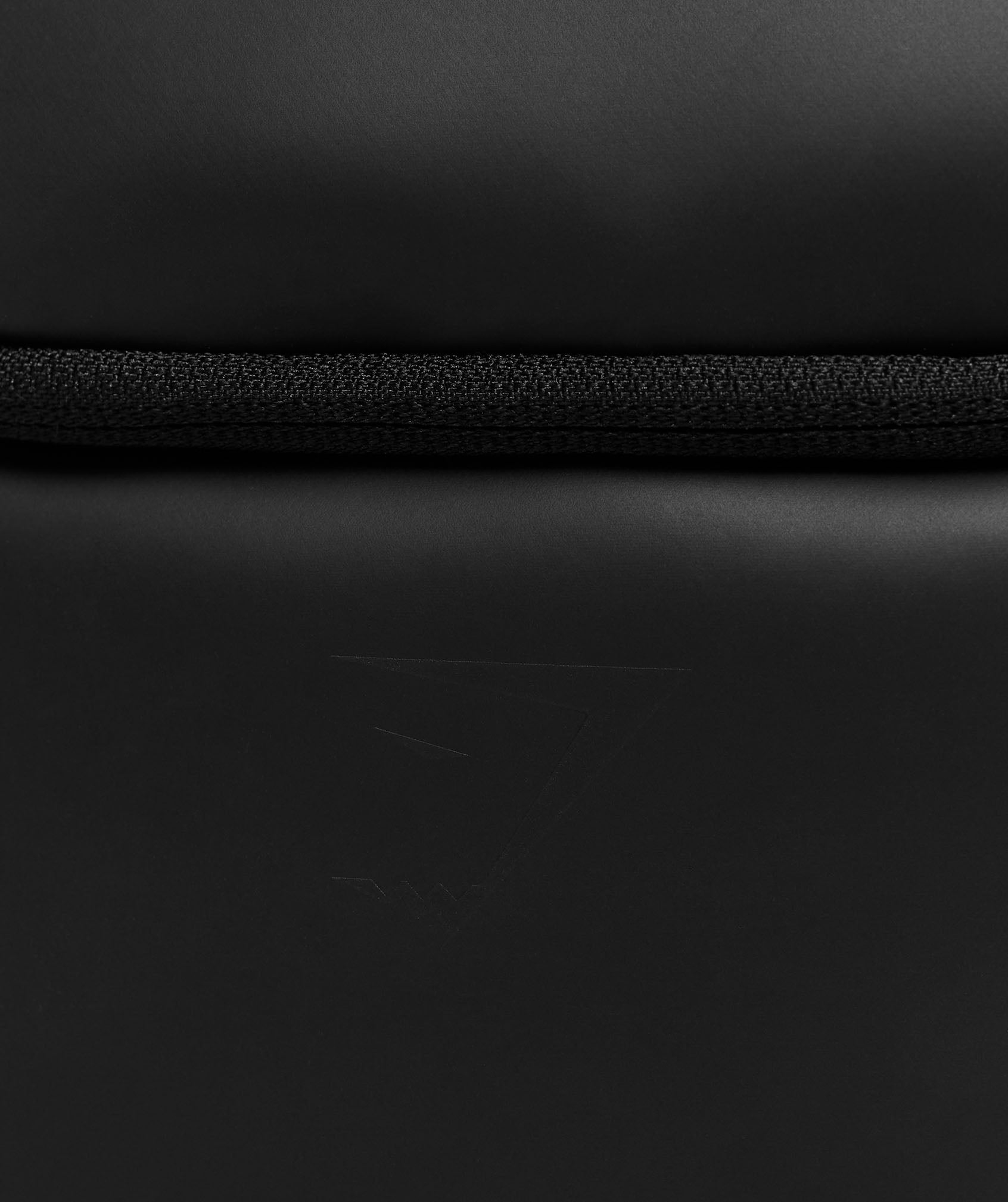 Sleek Washbag - Black — imagem 5