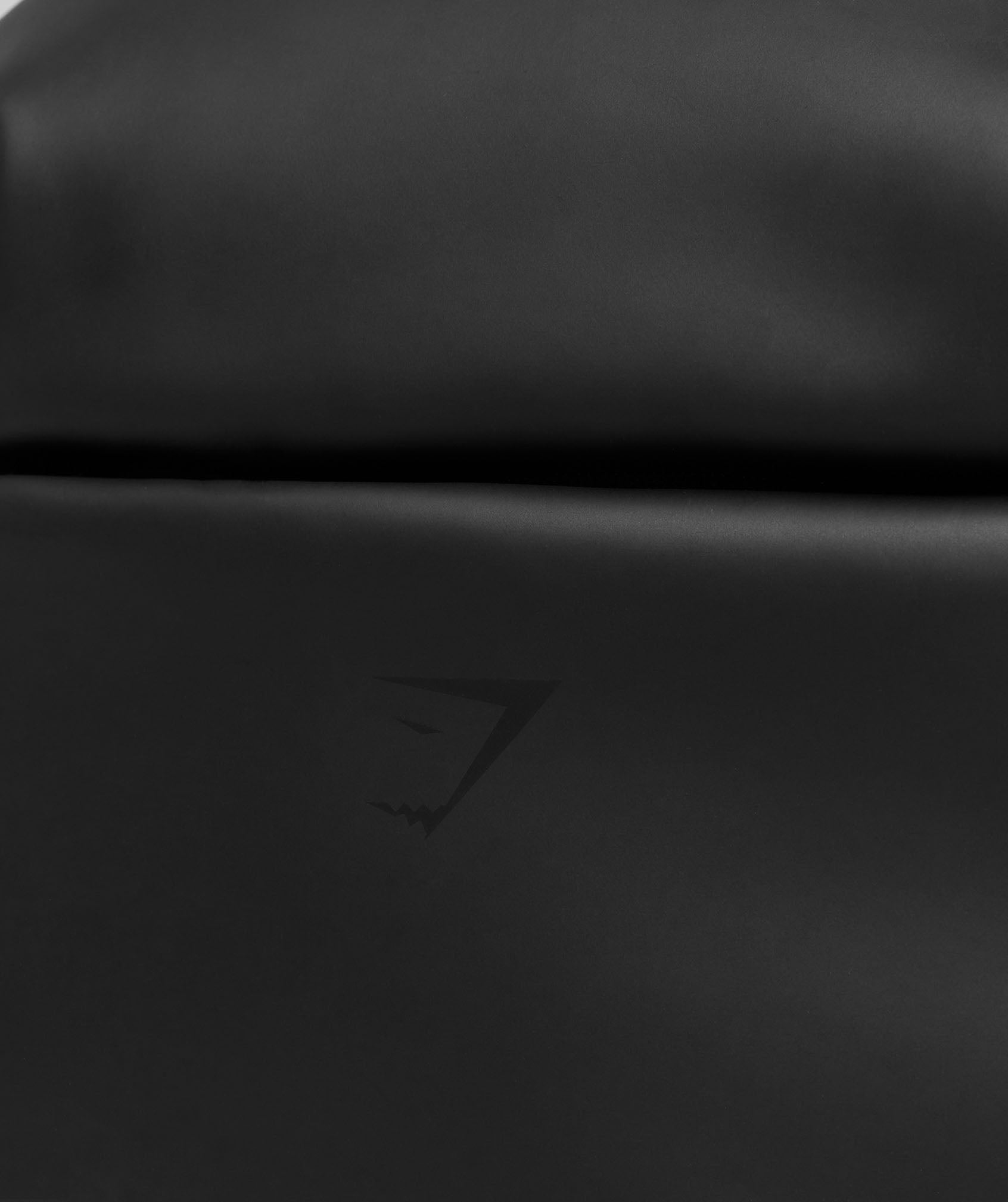 Small Sleek Backpack - Black — imagem 5