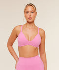 Soft Sculpt V-neck Sports Bra - Focus Pink — imagem 1