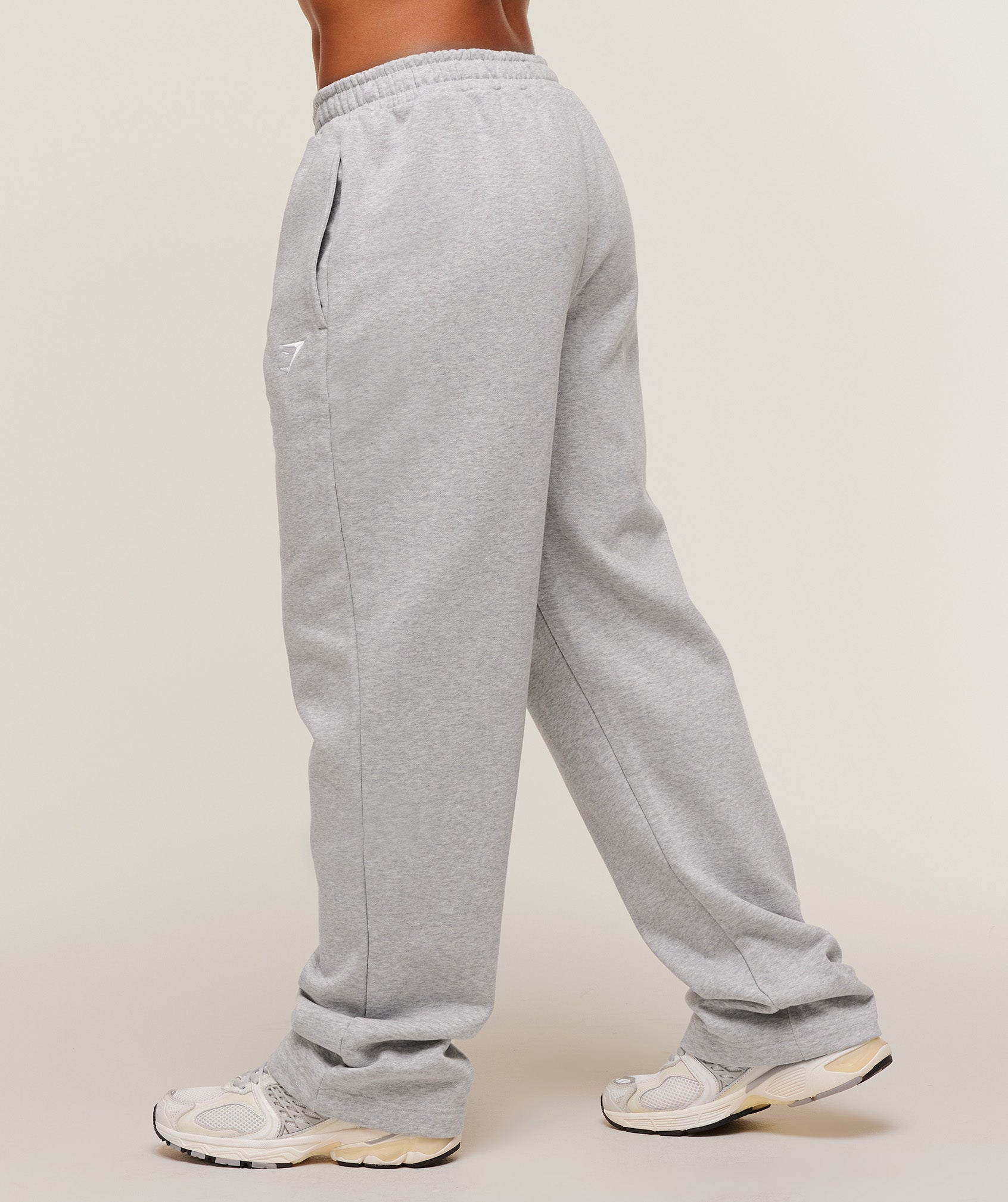 Training Fleece Straight Leg Short Pants - Light Grey Core Marl — imagem 3
